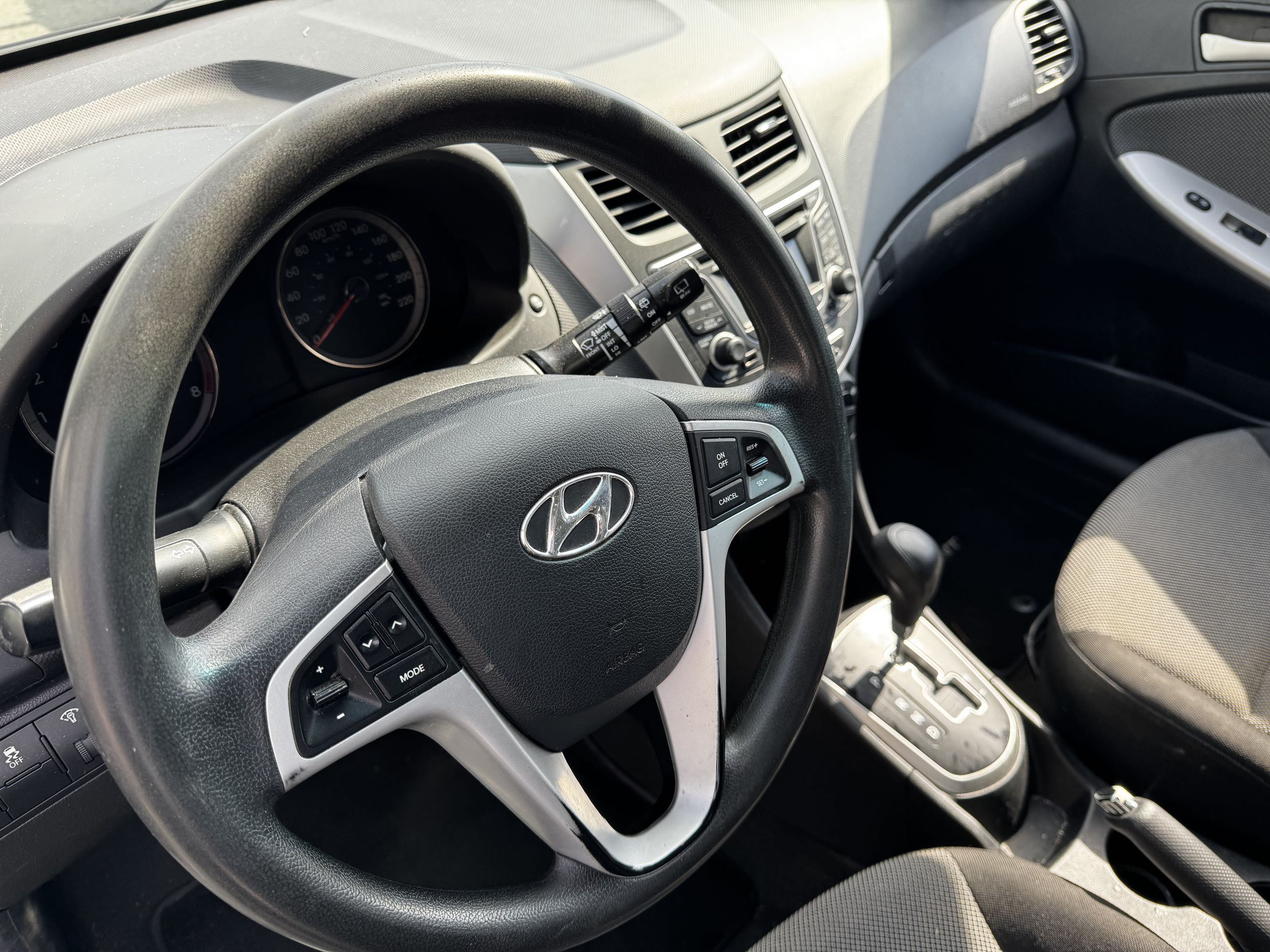 2012 Hyundai Accent