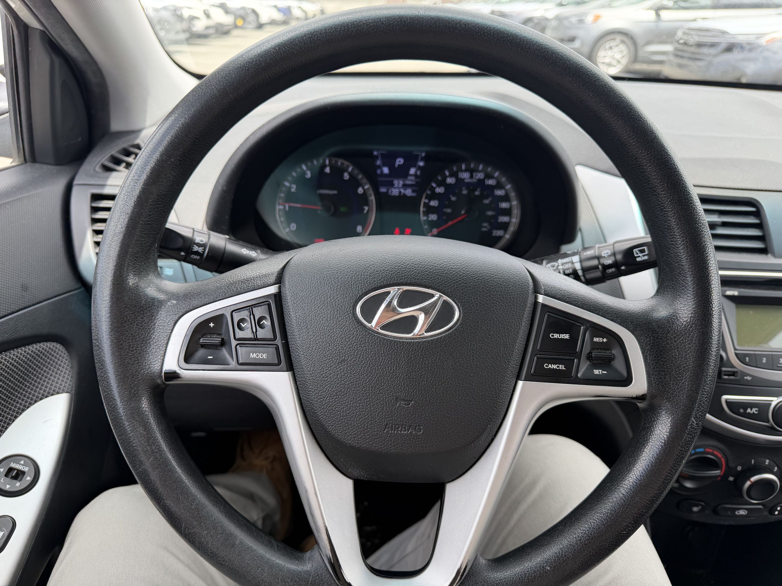 2013  Accent