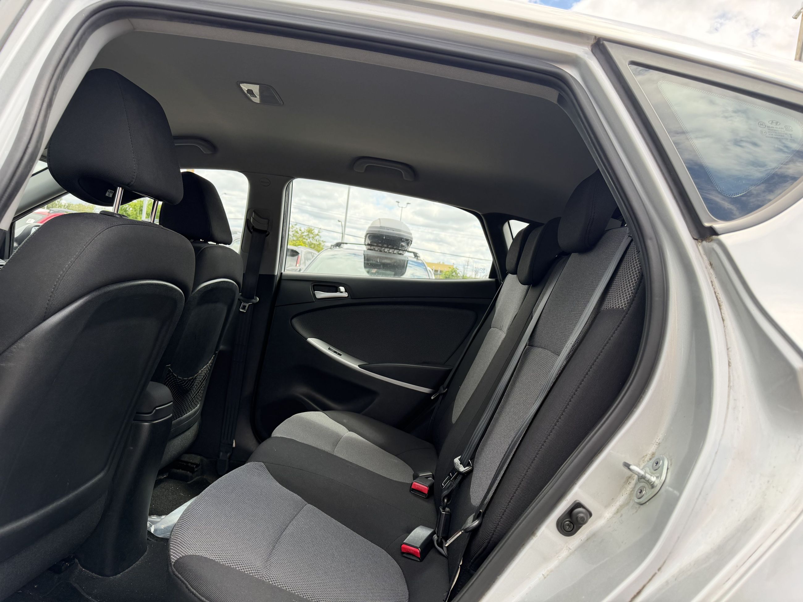 2013  Accent