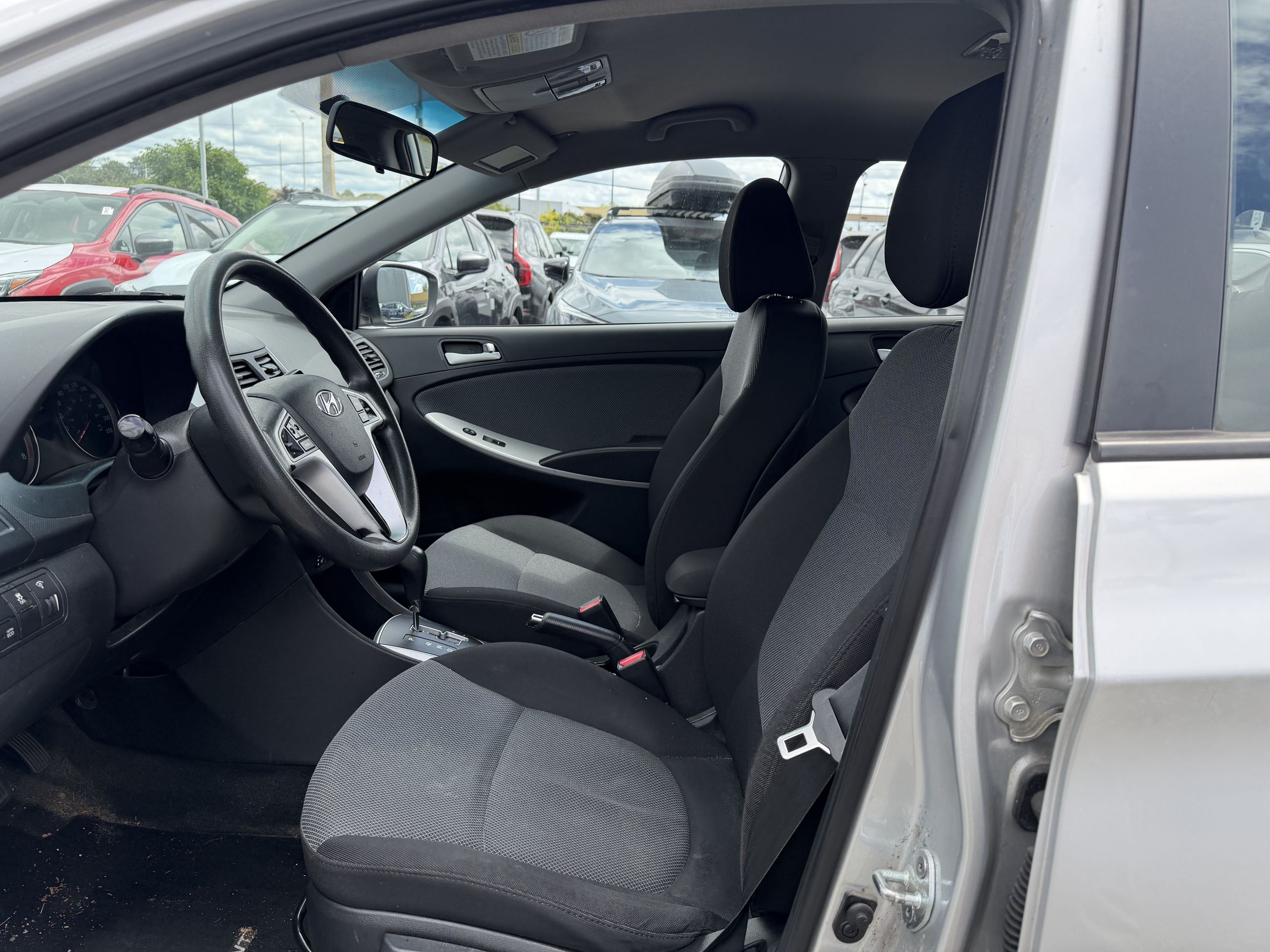 2013  Accent