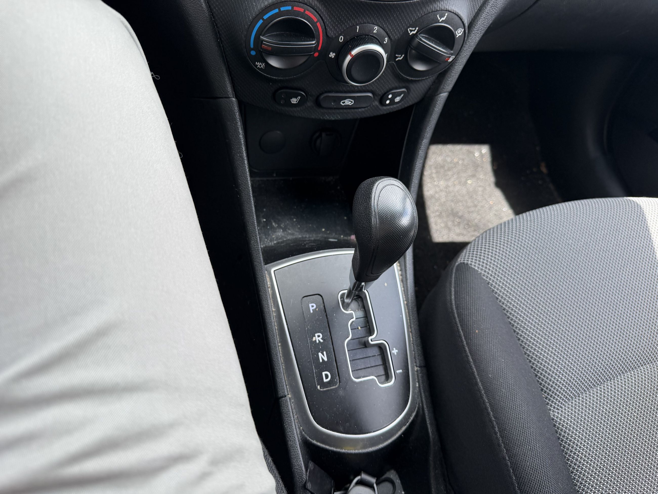 2013  Accent