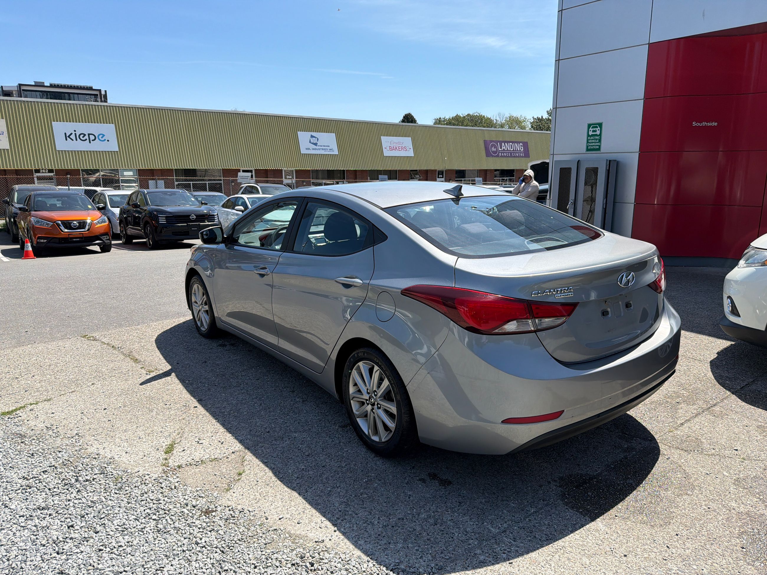 2016  Elantra Sedan