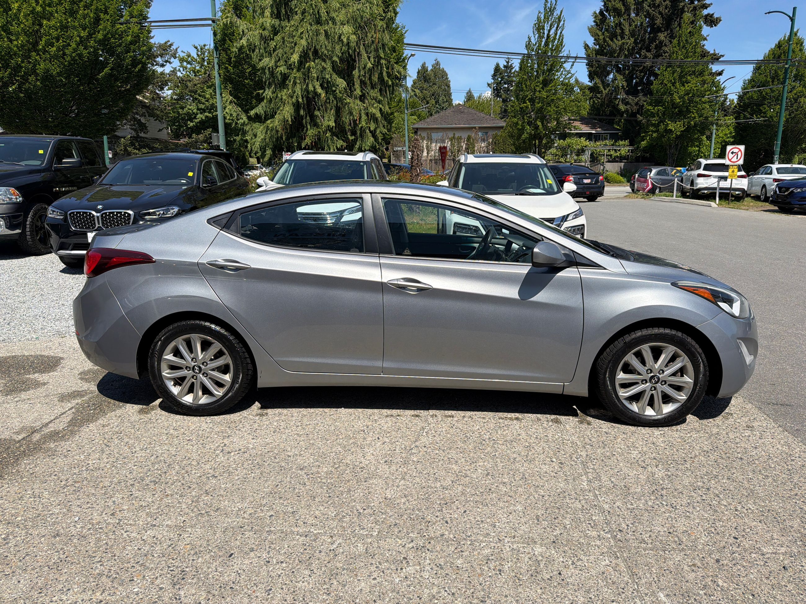 2016  Elantra Sedan