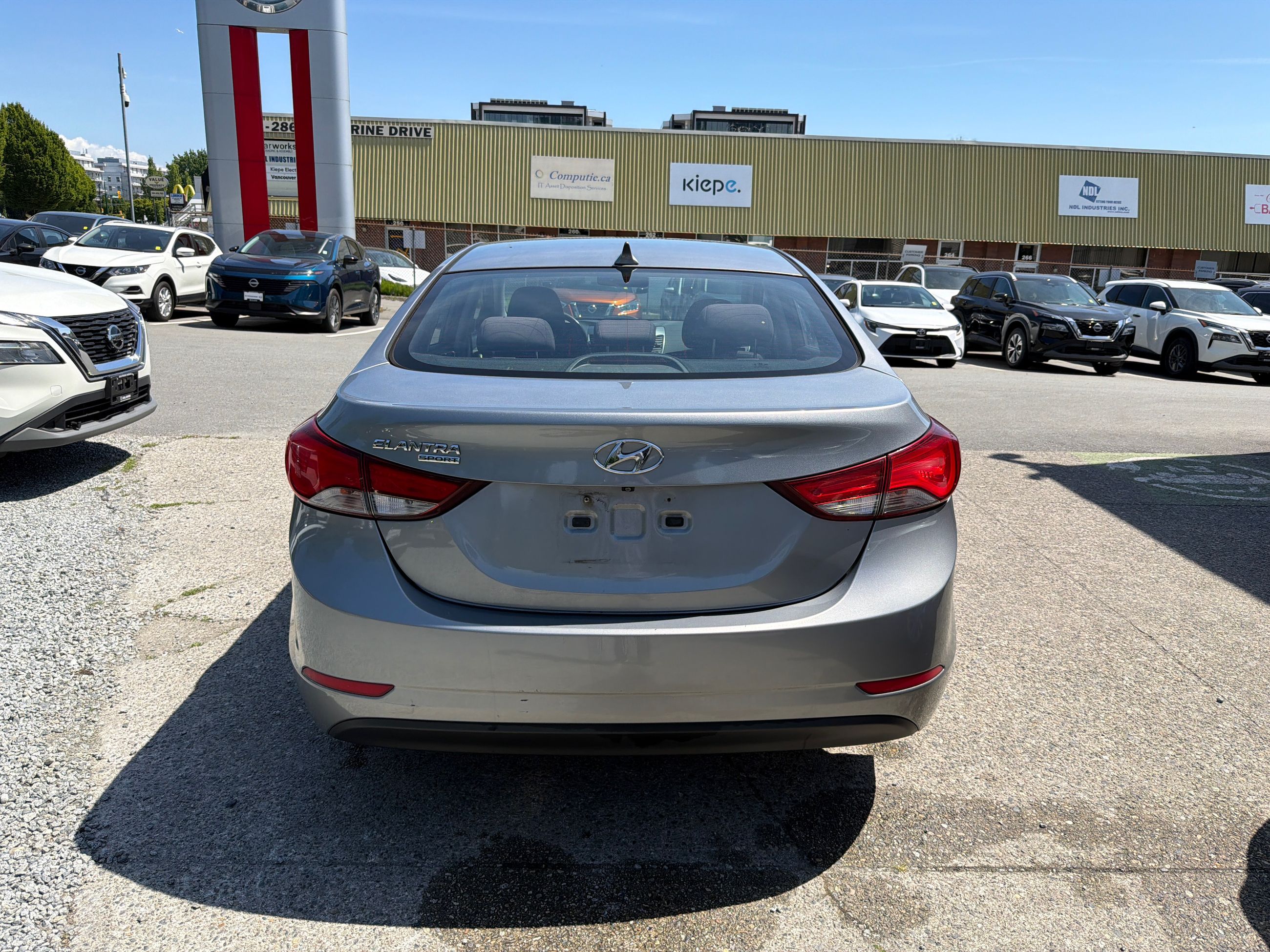 2016  Elantra Sedan