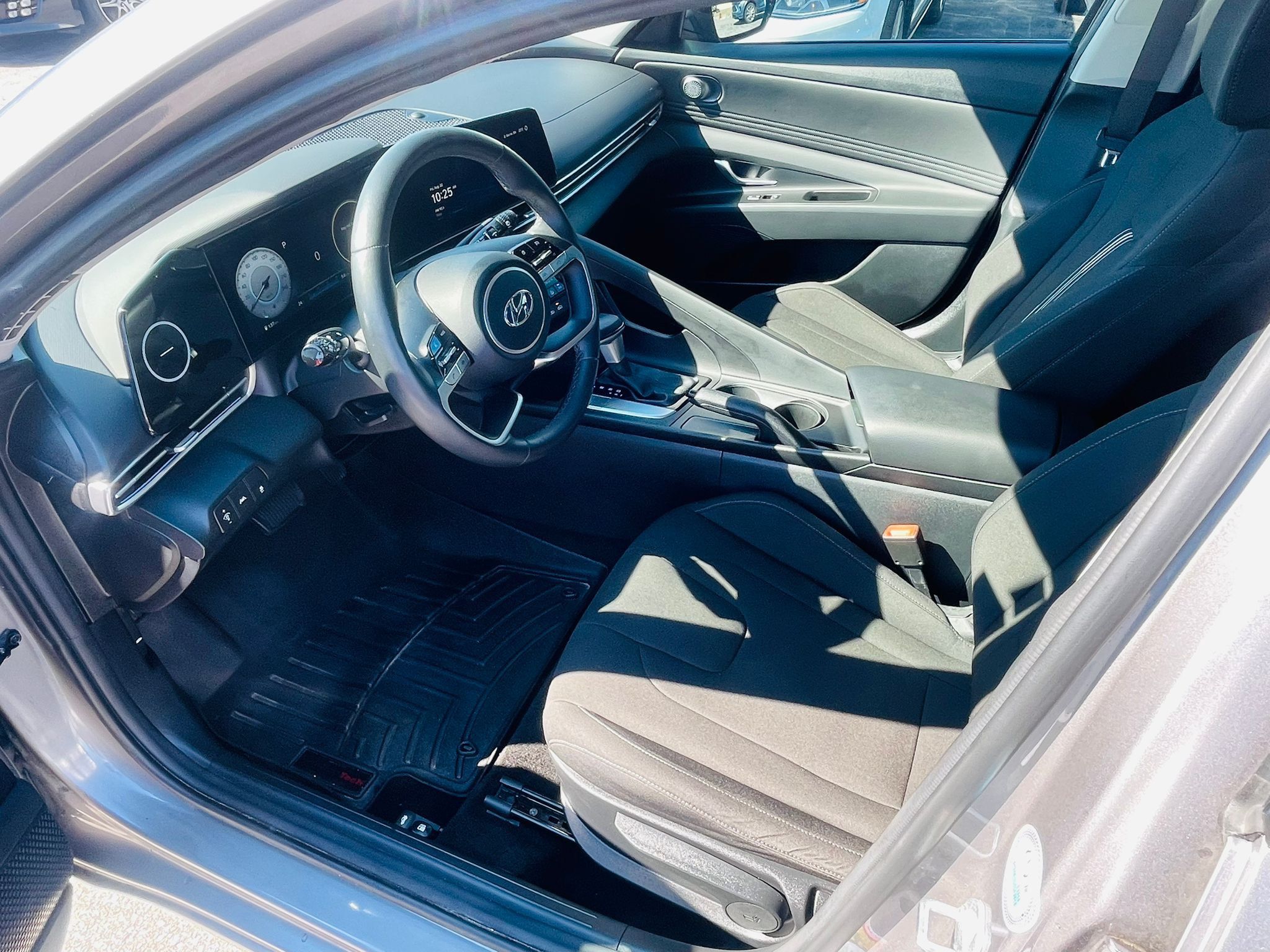 2023 Hyundai Elantra Sedan in Barrie, Ontario