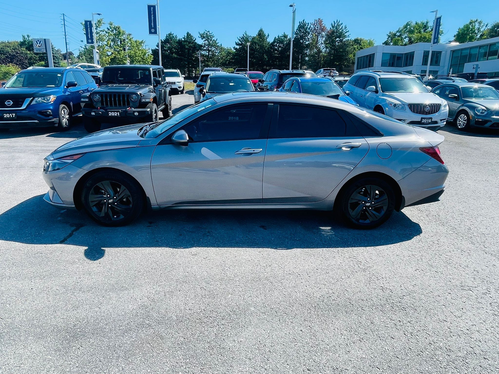 2023 Hyundai Elantra Sedan in Barrie, Ontario