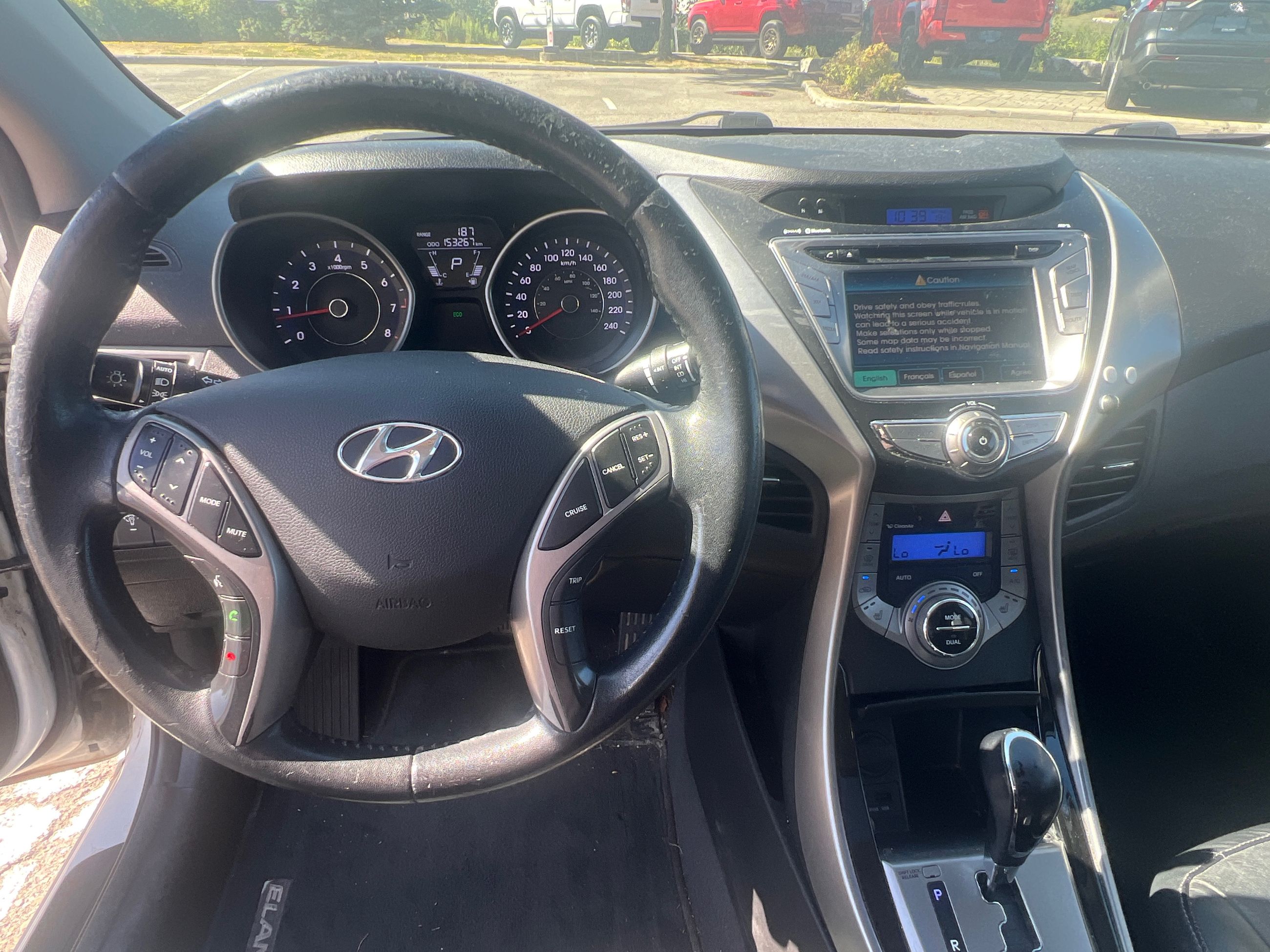2013 Hyundai Elantra in Bolton, Ontario