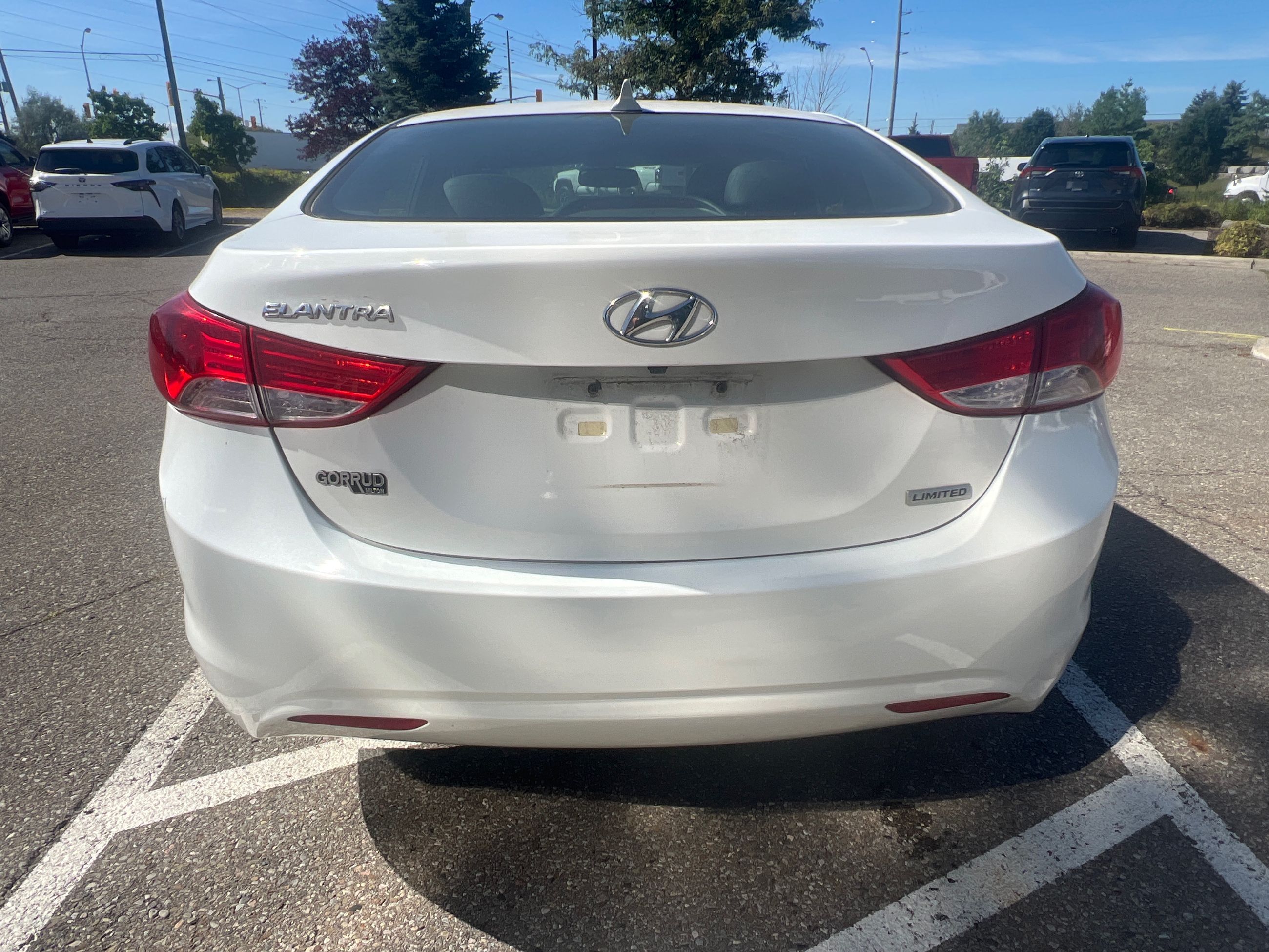 2013 Hyundai Elantra in Bolton, Ontario