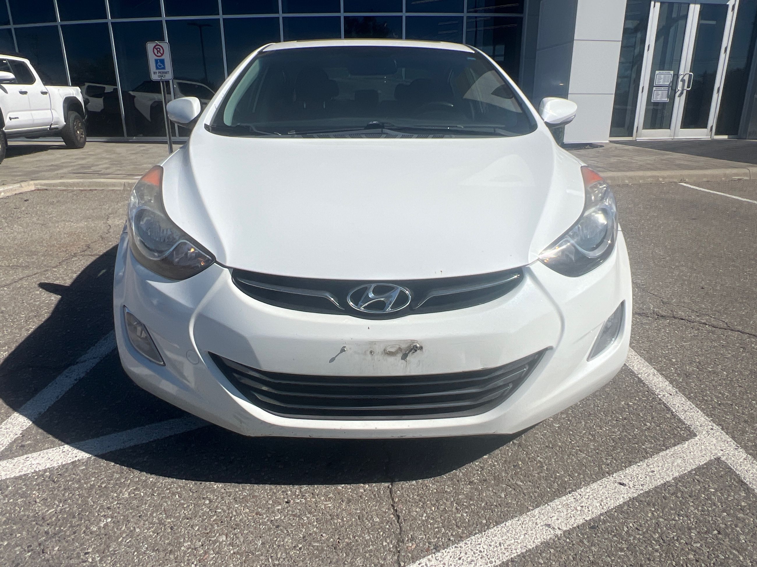 2013 Hyundai Elantra in Bolton, Ontario