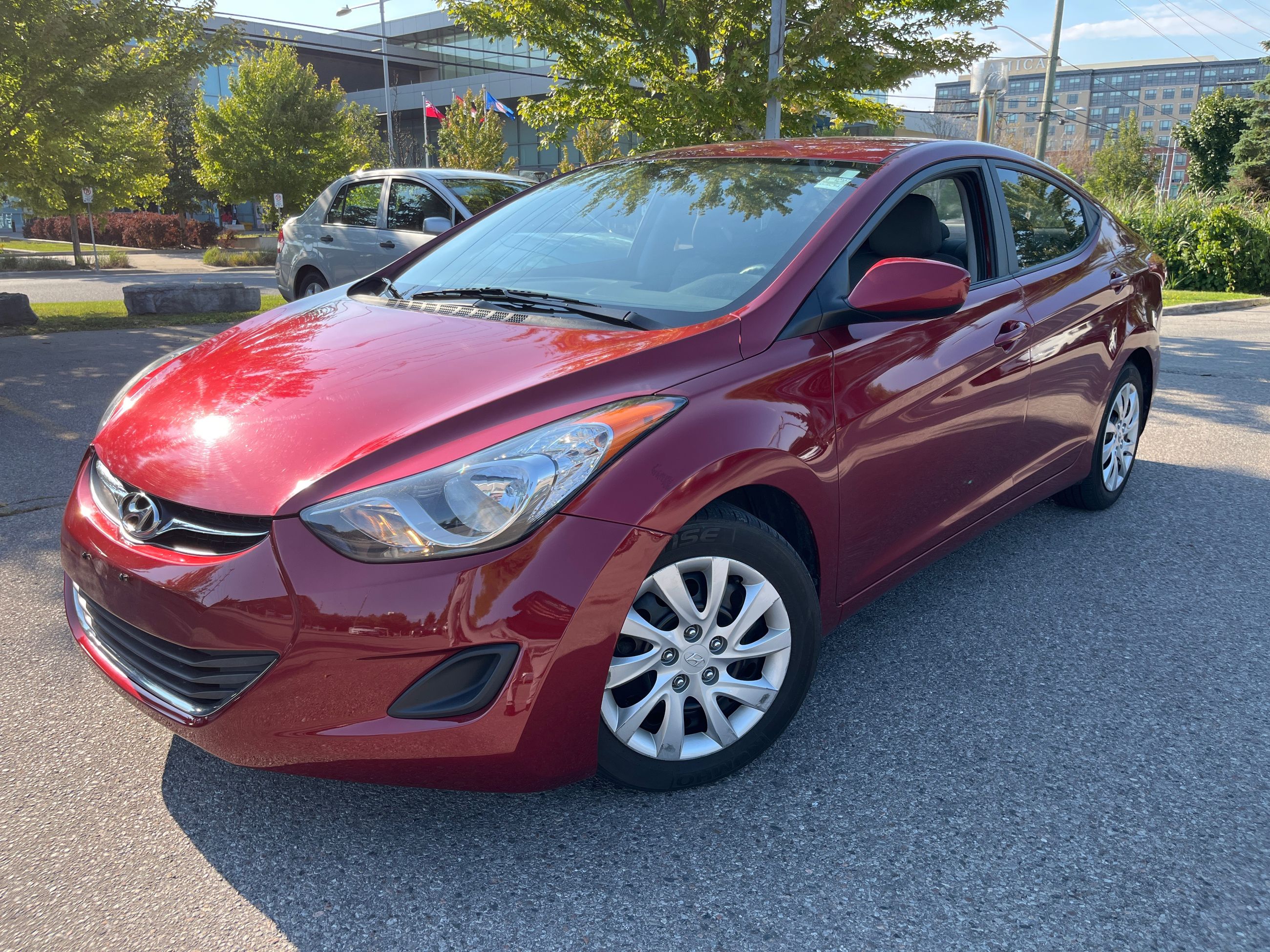 2013 Hyundai Elantra in Markham, Ontario