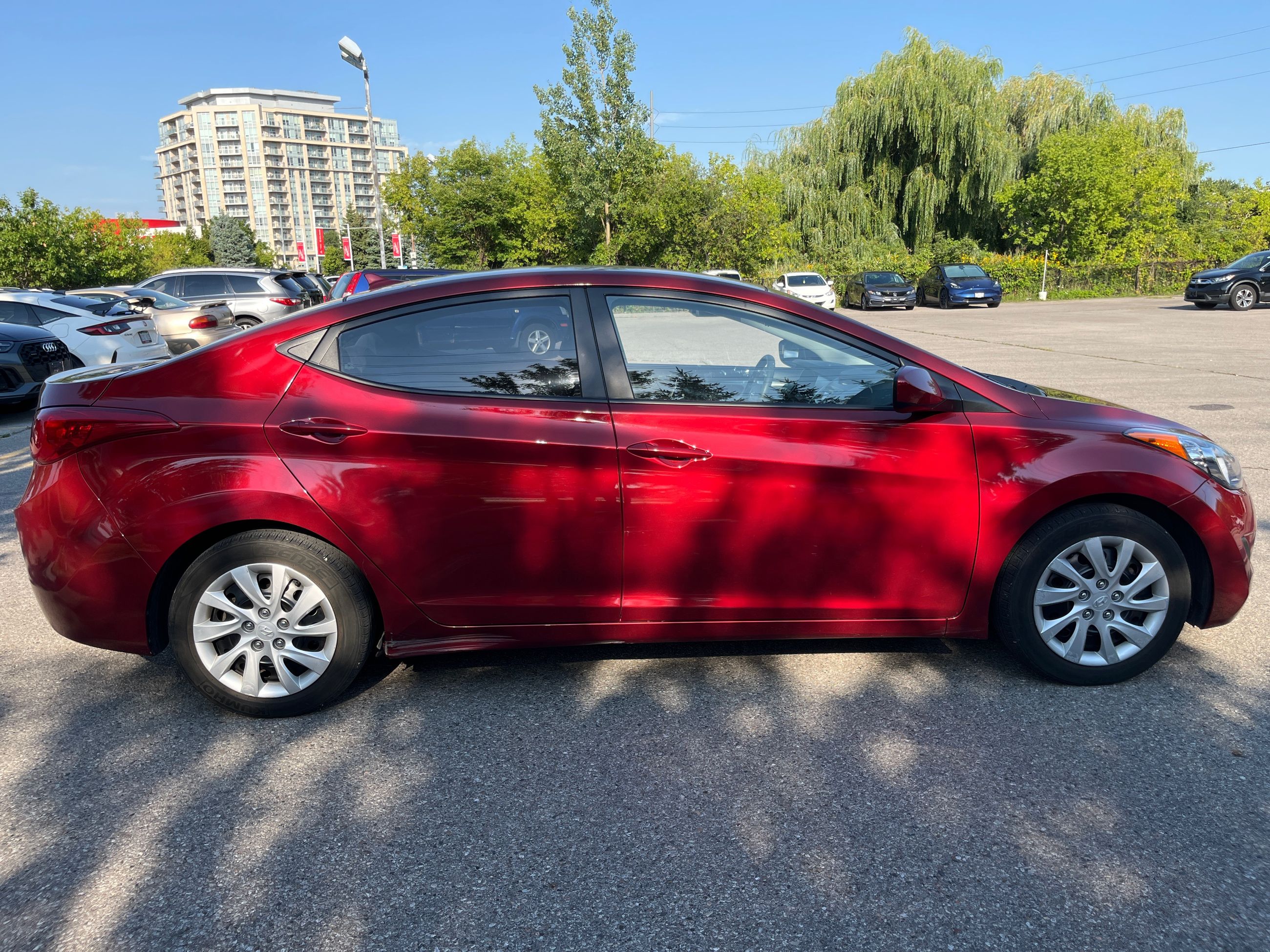 2013 Hyundai Elantra in Markham, Ontario