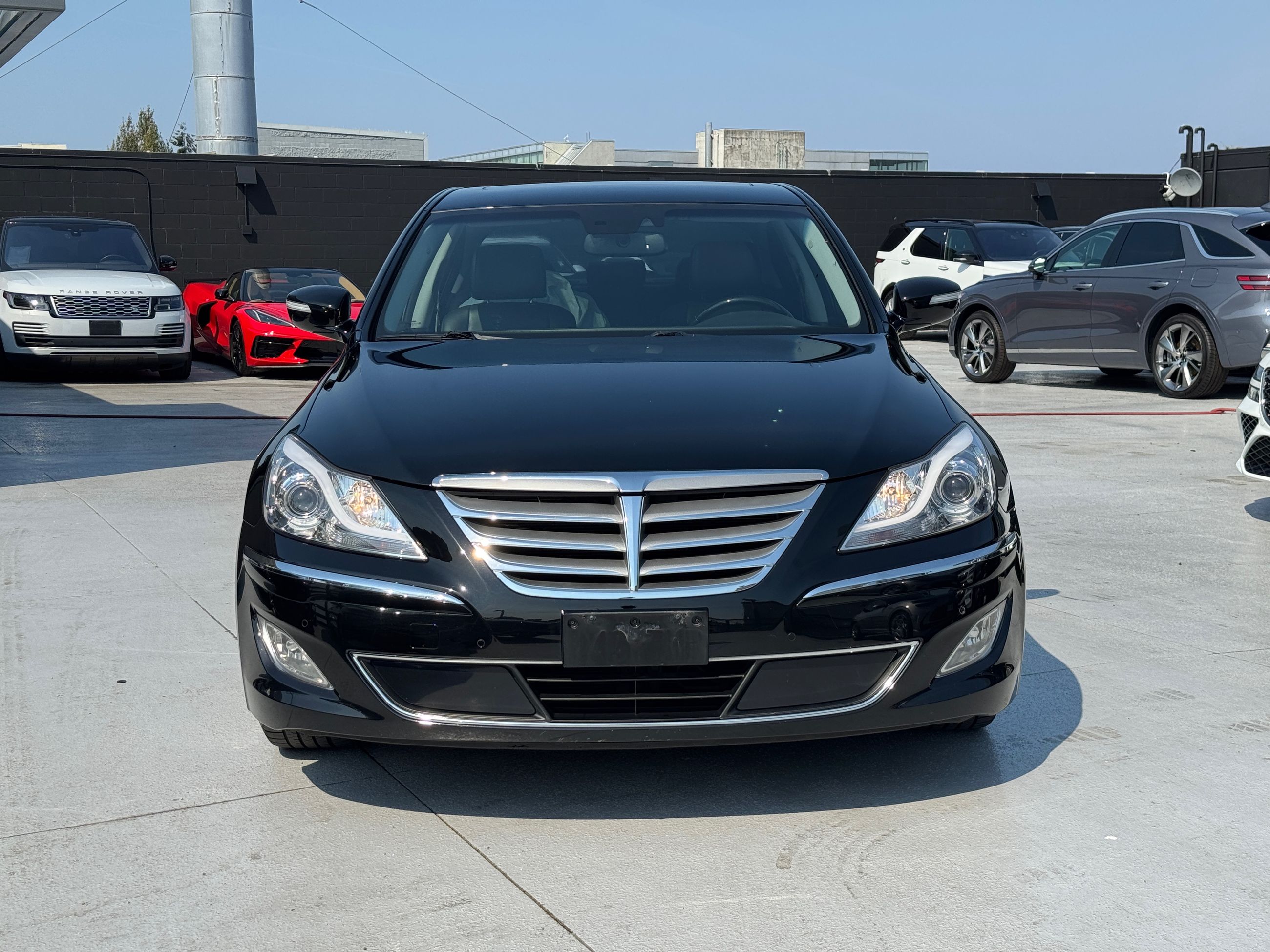 2013 Hyundai Genesis Sedan
