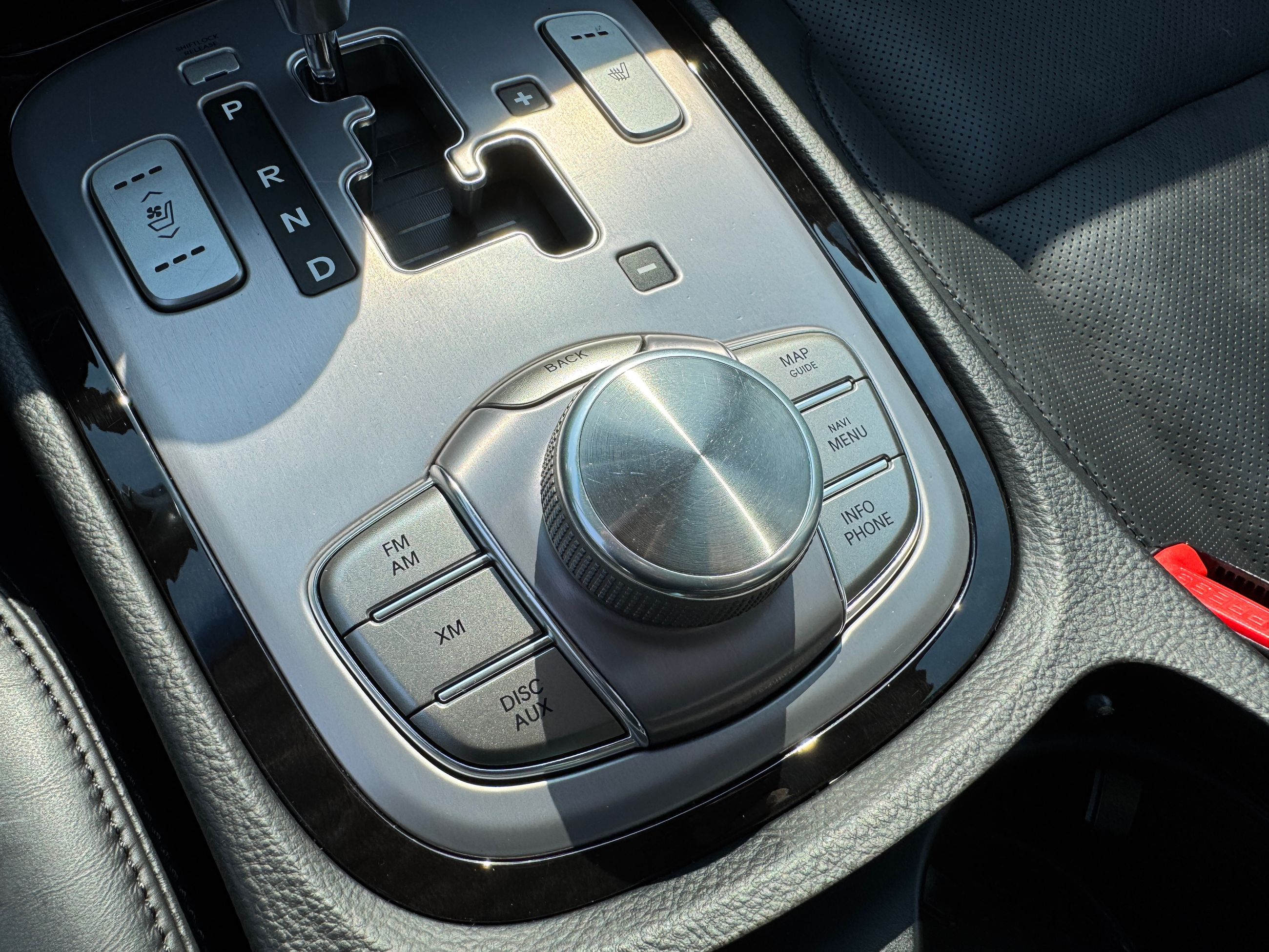 2013 Hyundai Genesis Sedan