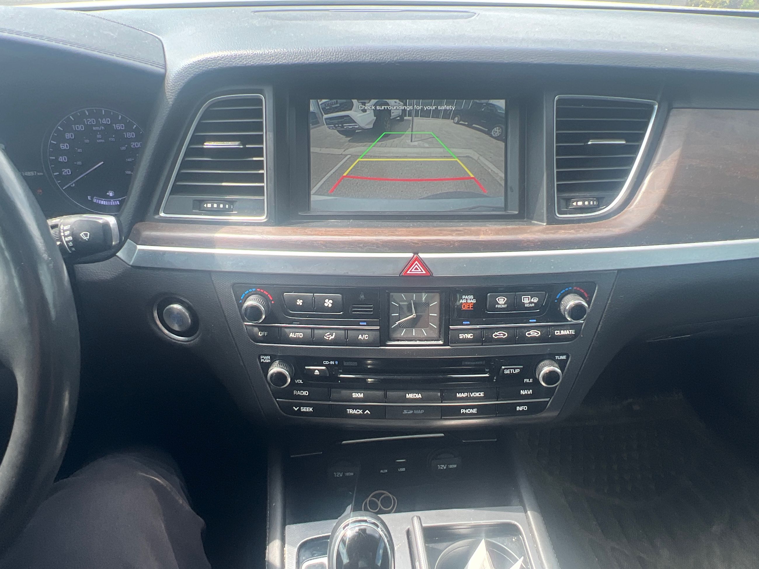 Hyundai Genesis  2015 à Bolton, Ontario