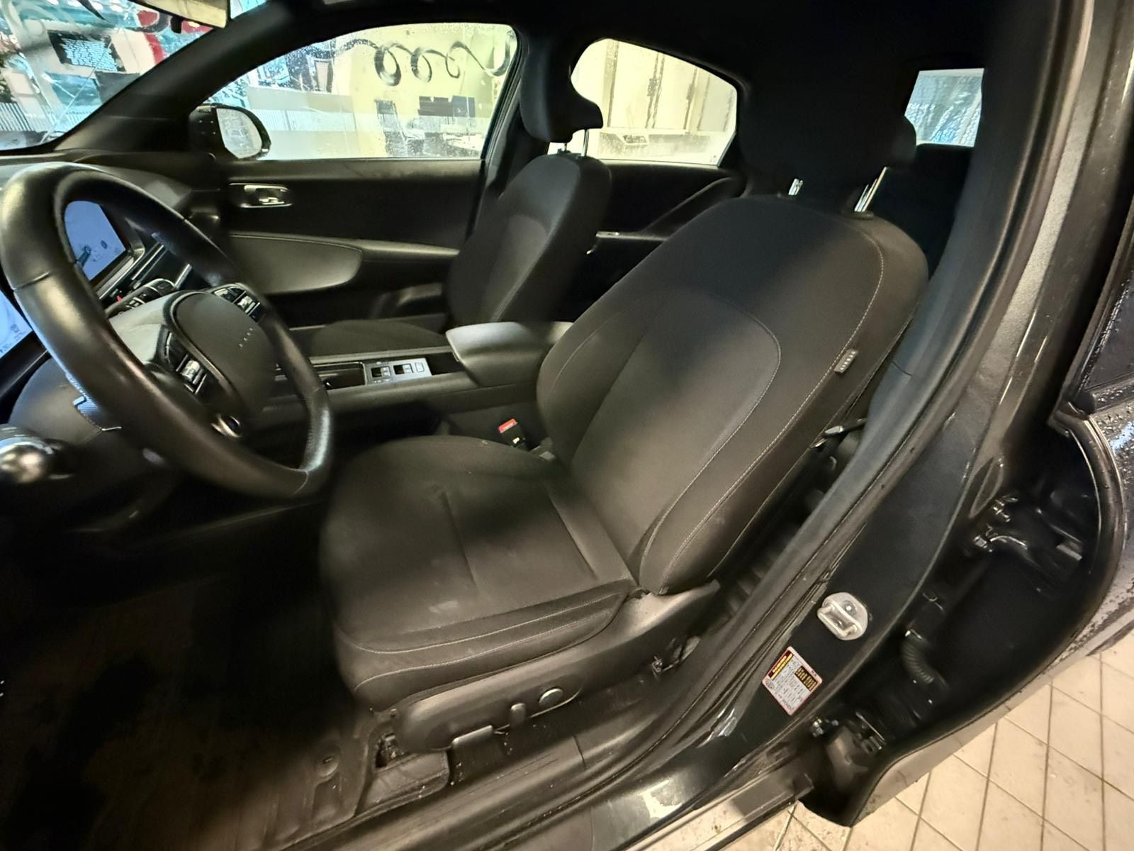 Hyundai IONIQ 6  2023 à Vancouver, Colombie-Britannique