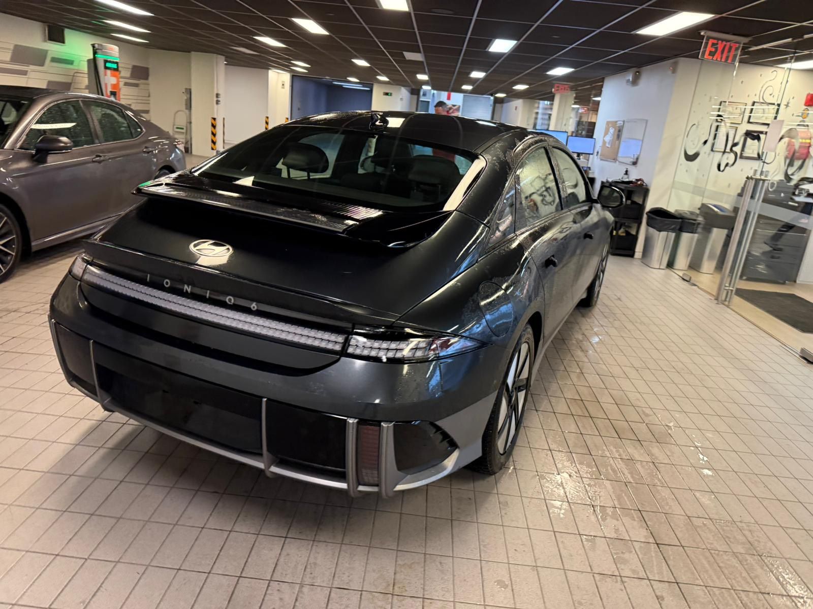 Hyundai IONIQ 6  2023 à Vancouver, Colombie-Britannique