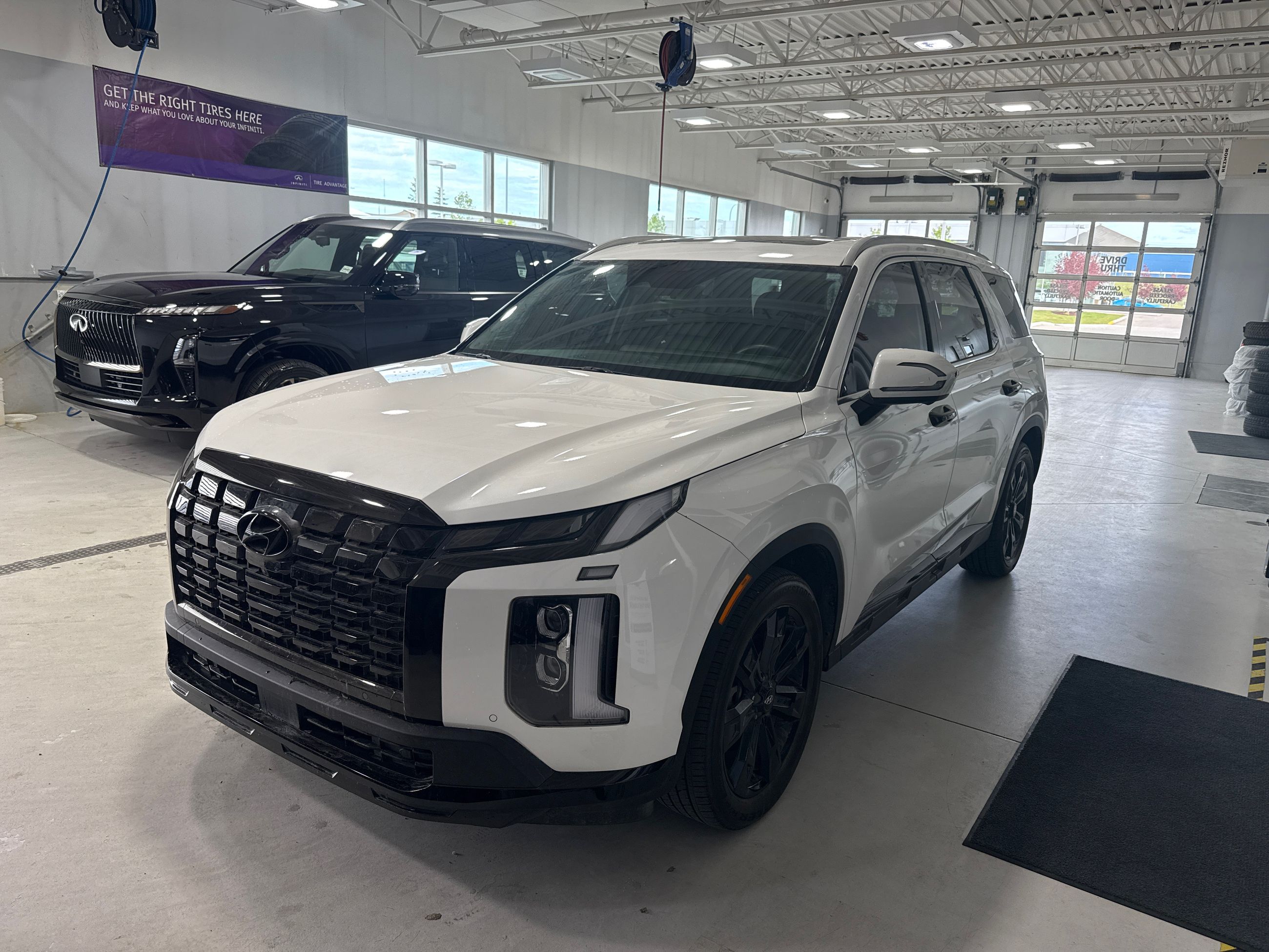 2023 Hyundai Palisade in Calgary, Alberta