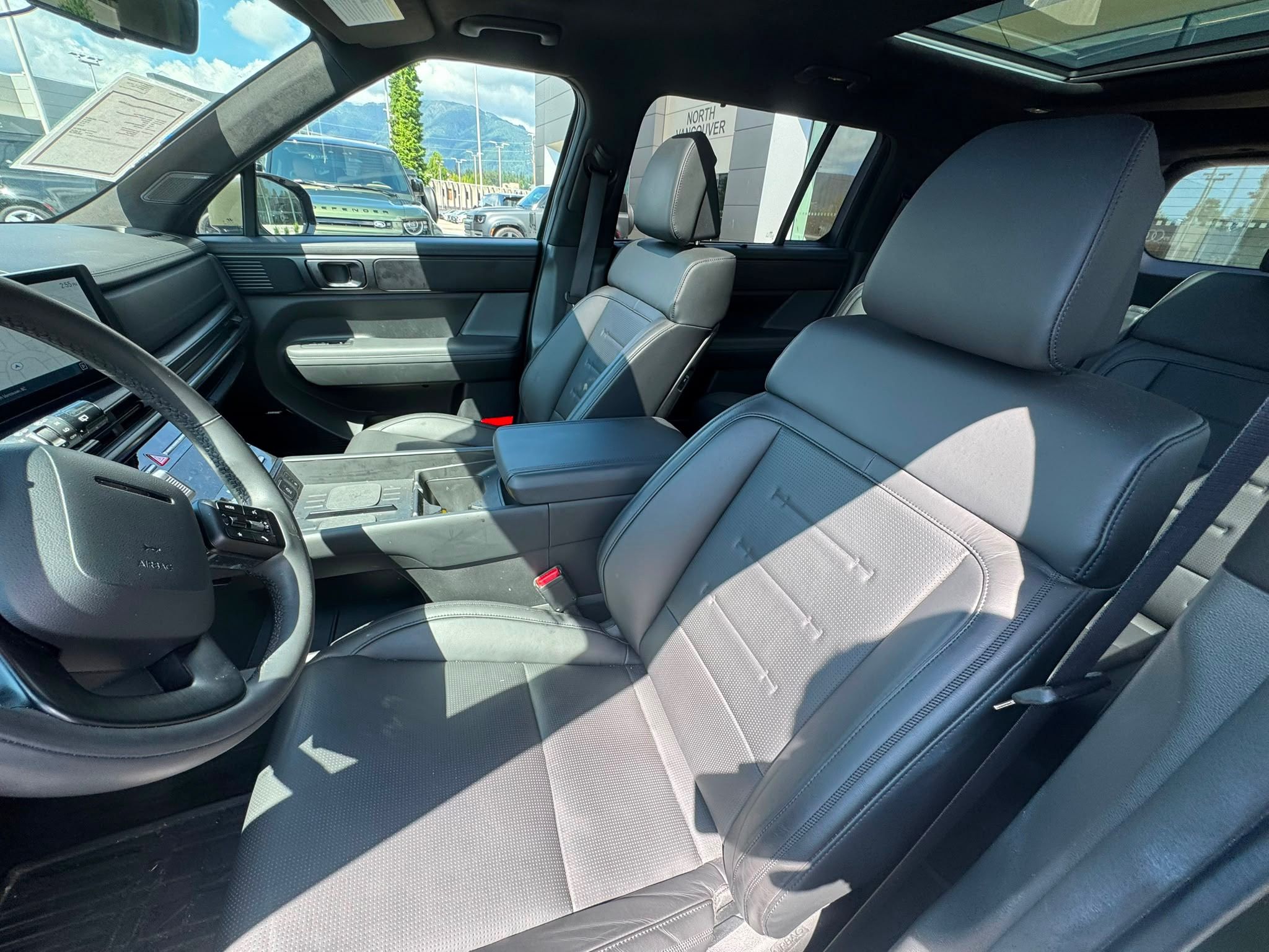 2024 Hyundai Santa Fe in North Vancouver, British Columbia