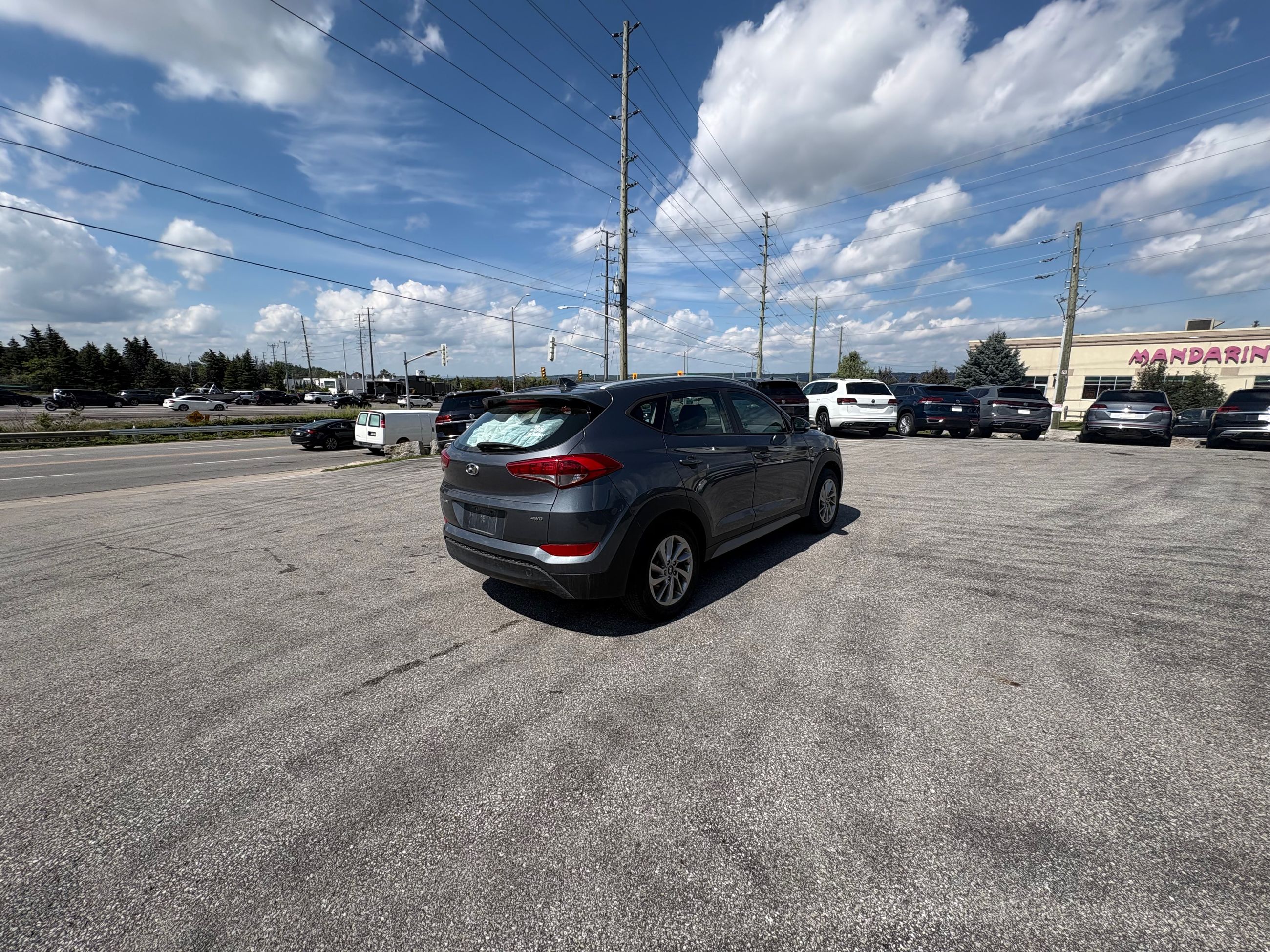 Photo 2018 Hyundai Tucson Base 2.0L AWD #5