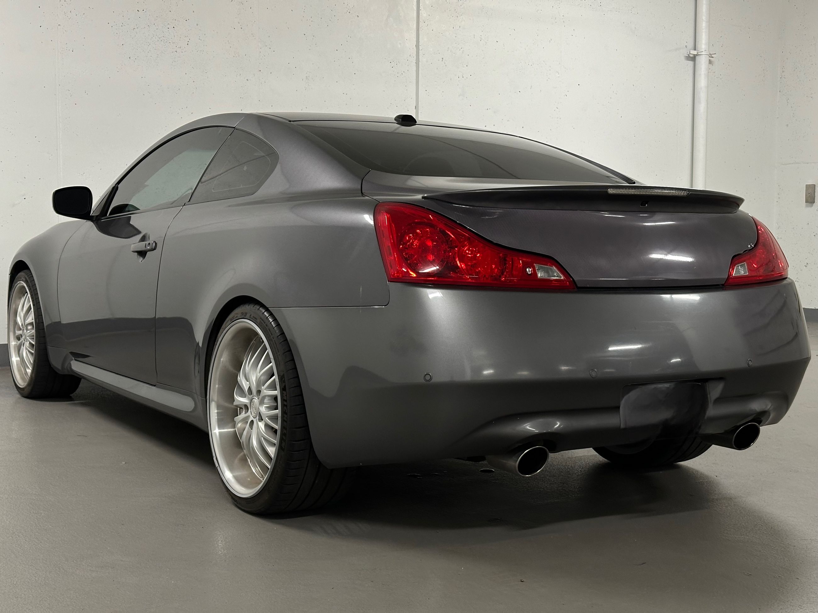 Infiniti G37  2010 à Vancouver, Colombie-Britannique