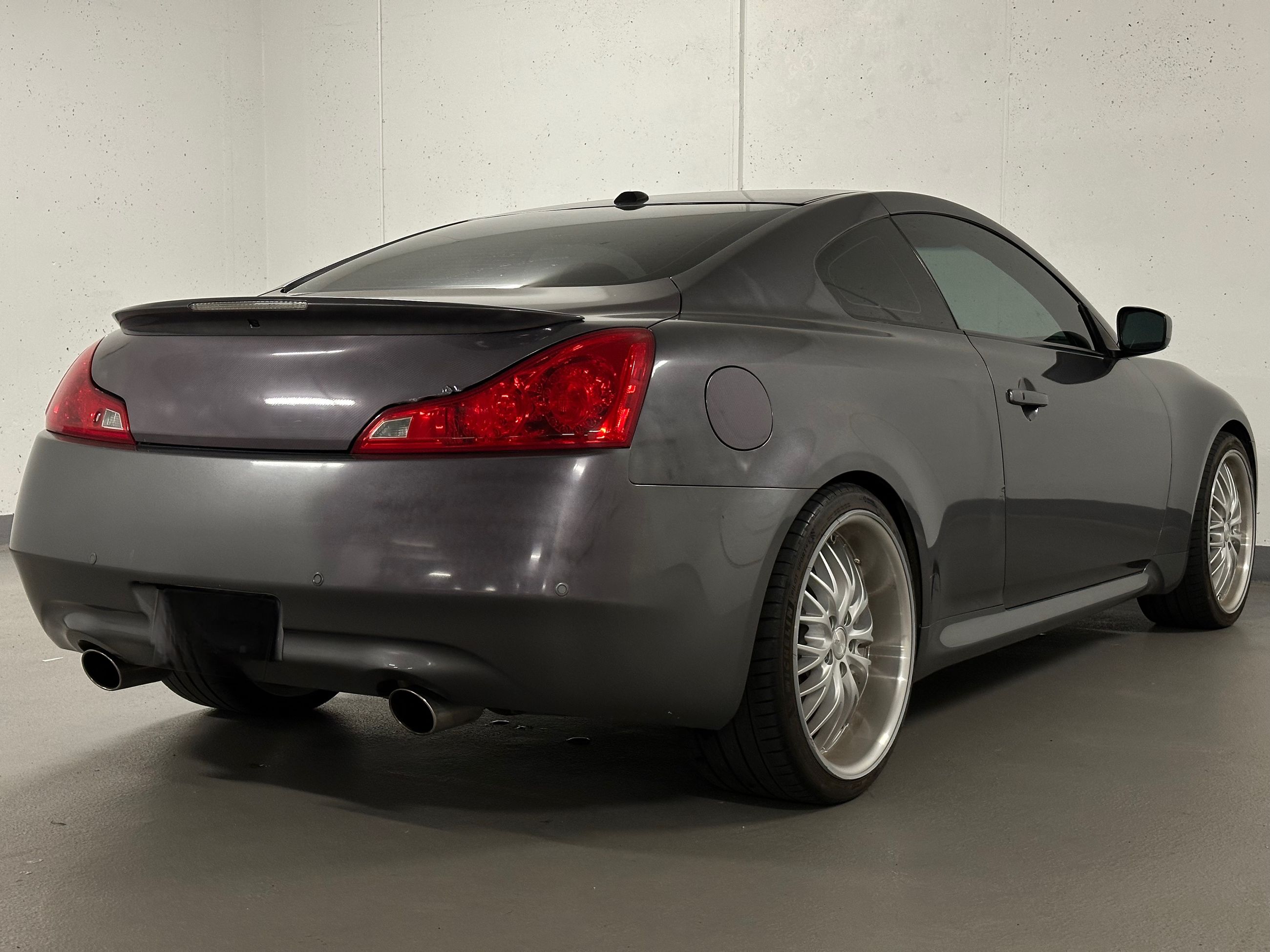 Infiniti G37  2010 à Vancouver, Colombie-Britannique