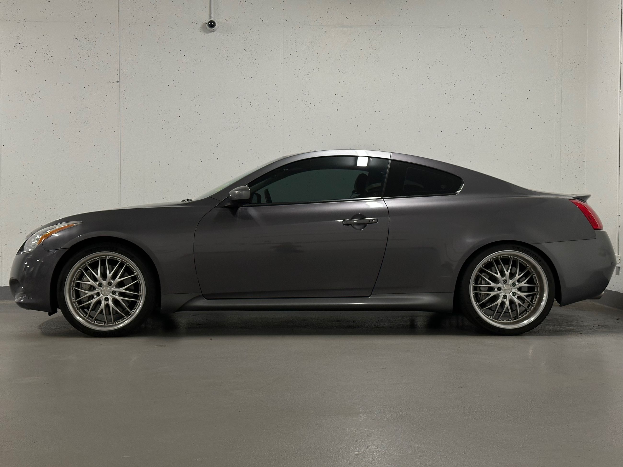 Infiniti G37  2010 à Vancouver, Colombie-Britannique