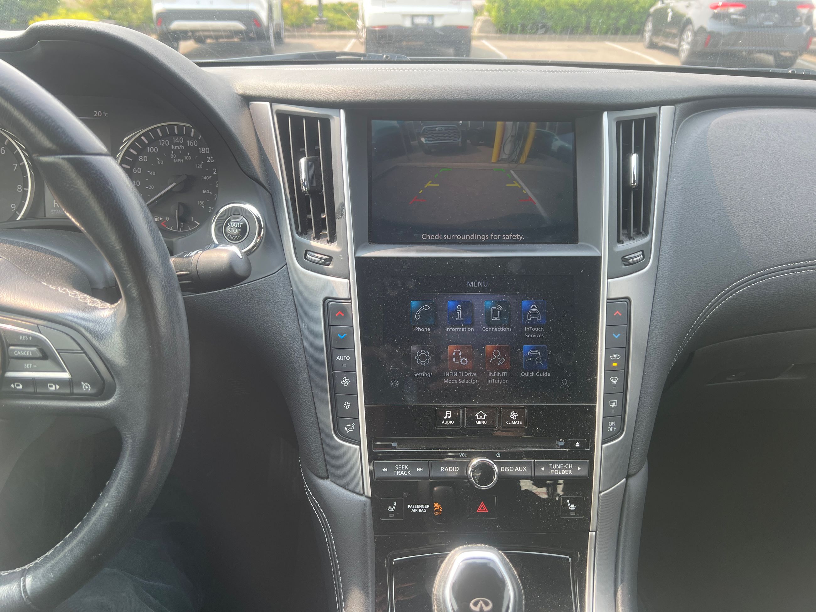 Infiniti Q60  2021 à Bolton, Ontario