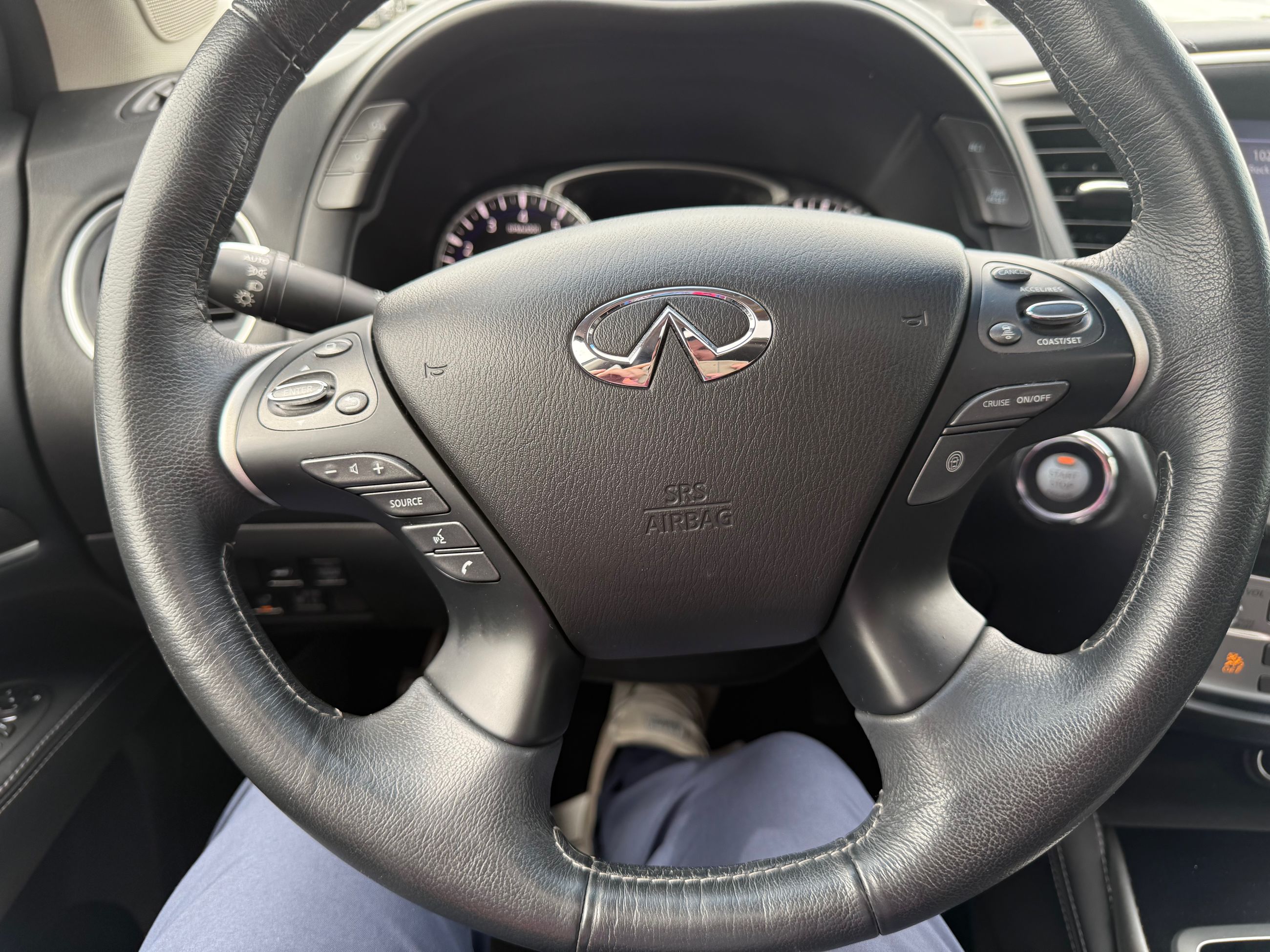 2016 Infiniti QX60 in Mississauga, Ontario