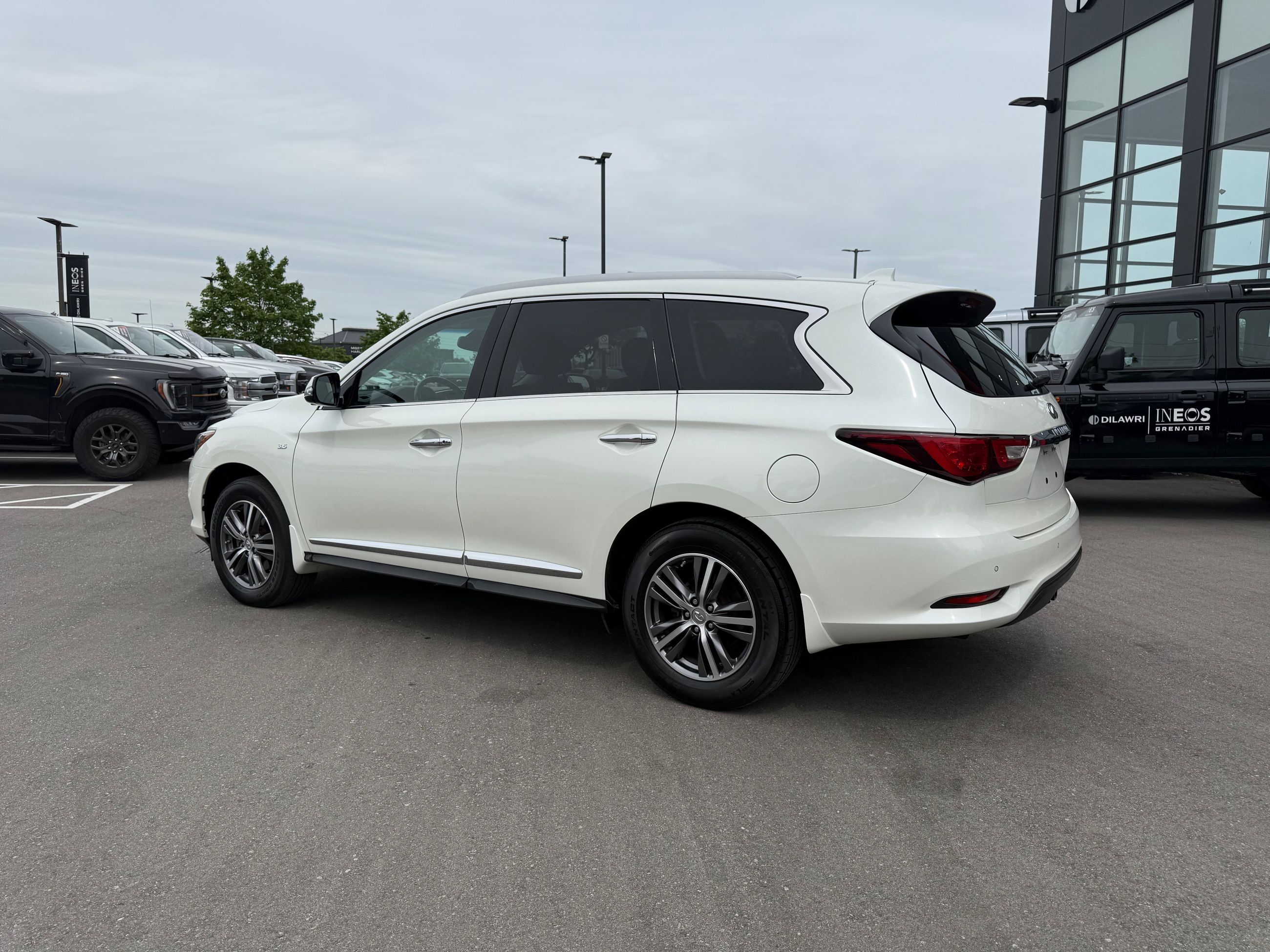 2016 Infiniti QX60 in Mississauga, Ontario