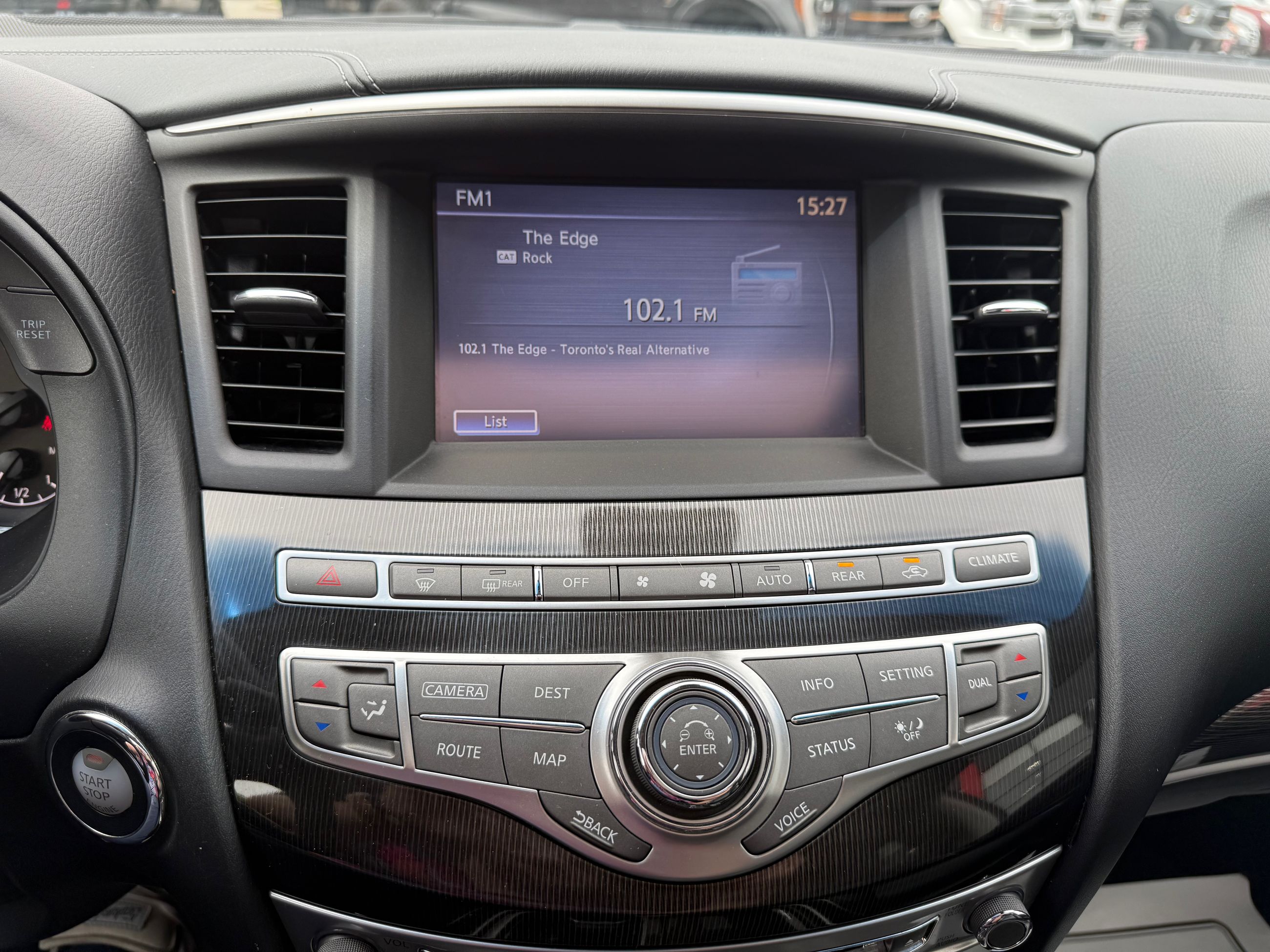 2016 Infiniti QX60 in Mississauga, Ontario