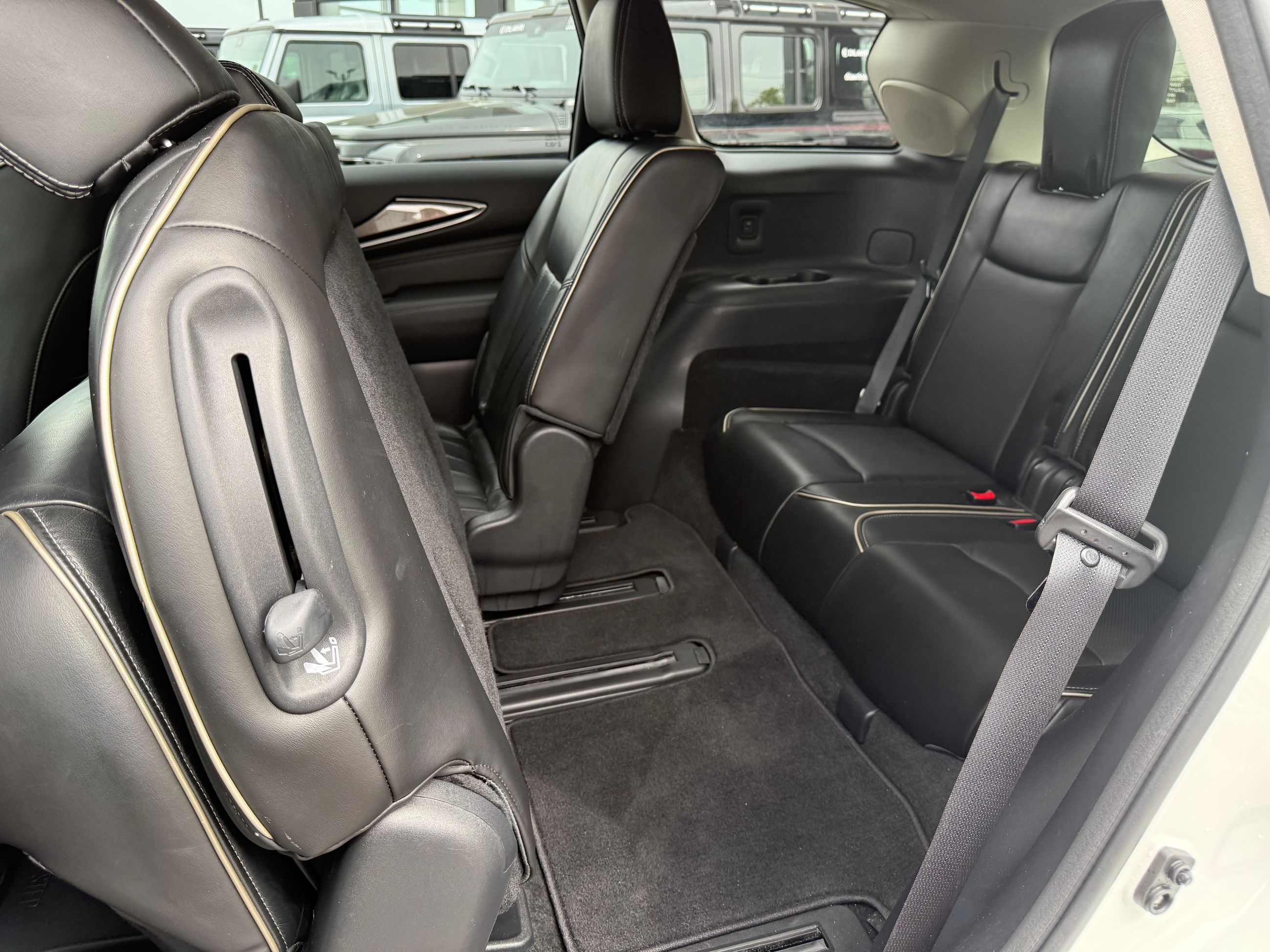 2016 Infiniti QX60 in Mississauga, Ontario