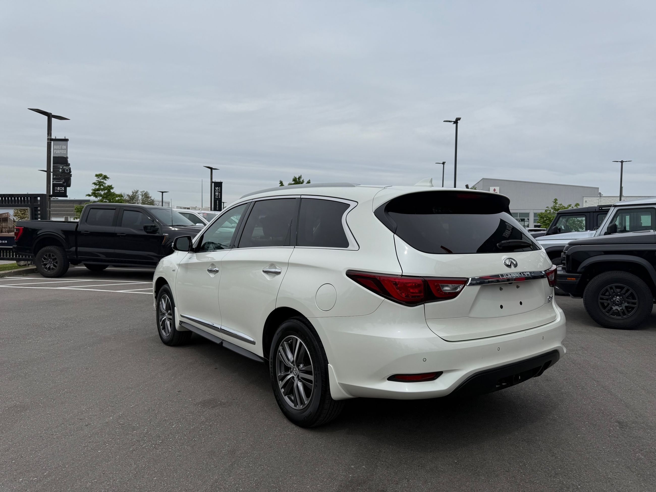 2016 Infiniti QX60 in Mississauga, Ontario