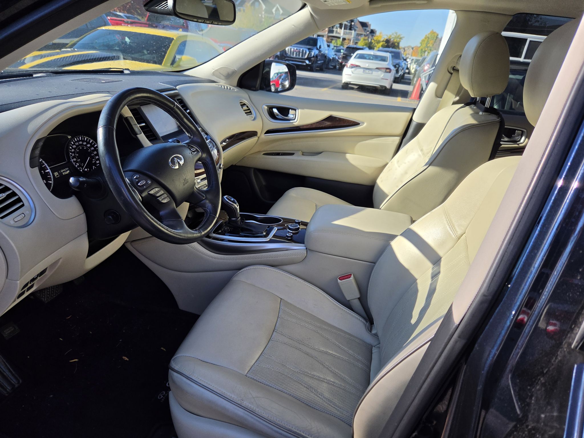 2020 Infiniti QX60 in Dollard-des-Ormeaux, Quebec