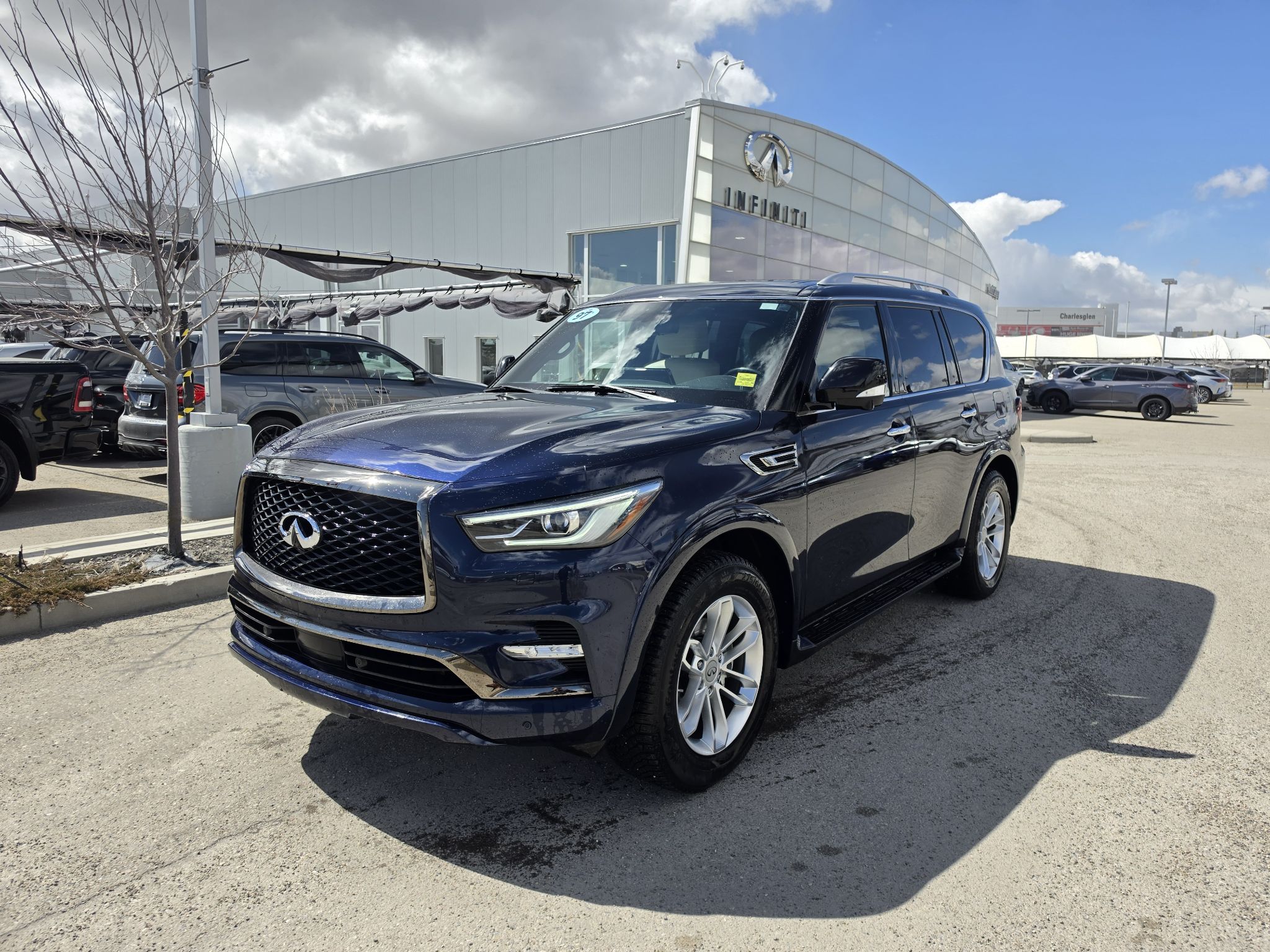 2023 Infiniti QX80 in Calgary, Alberta