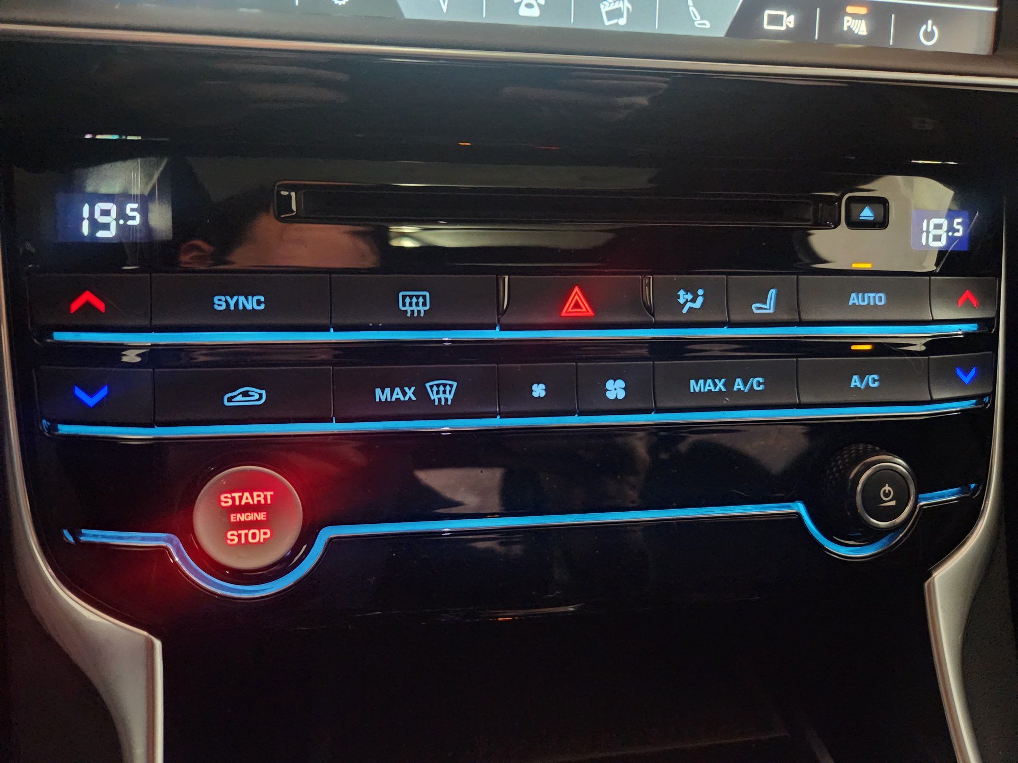 Jaguar XE  2018 à , Colombie-Britannique