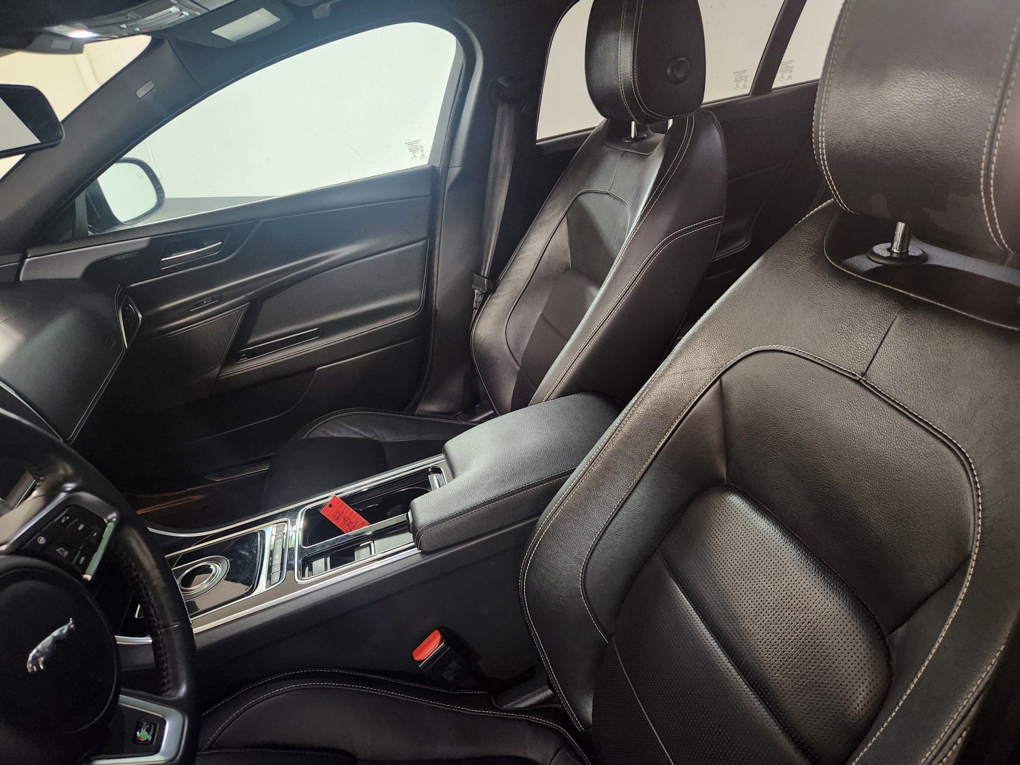Jaguar XE  2018 à , Colombie-Britannique