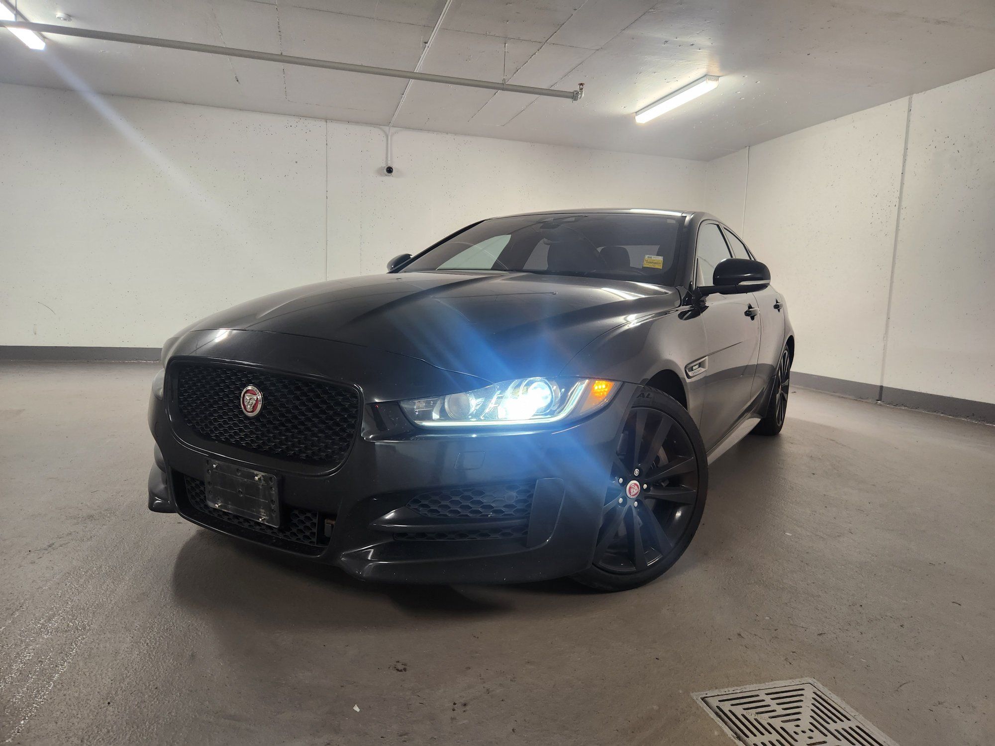 Jaguar XE  2018 à , Colombie-Britannique