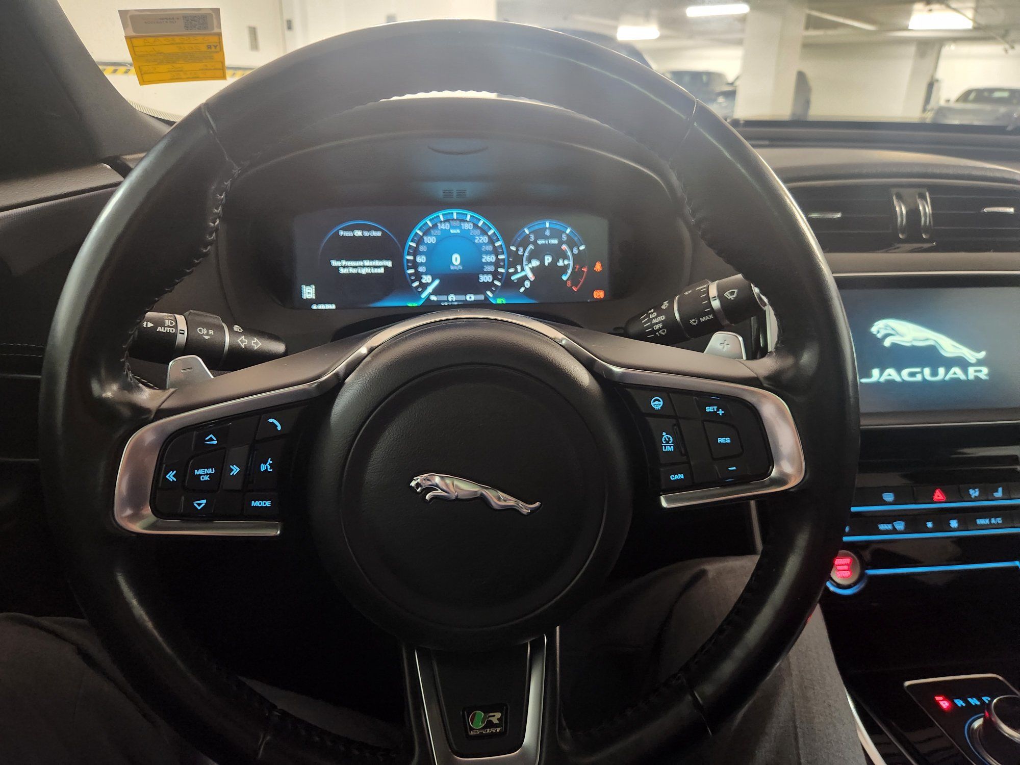 Jaguar XE  2018 à , Colombie-Britannique