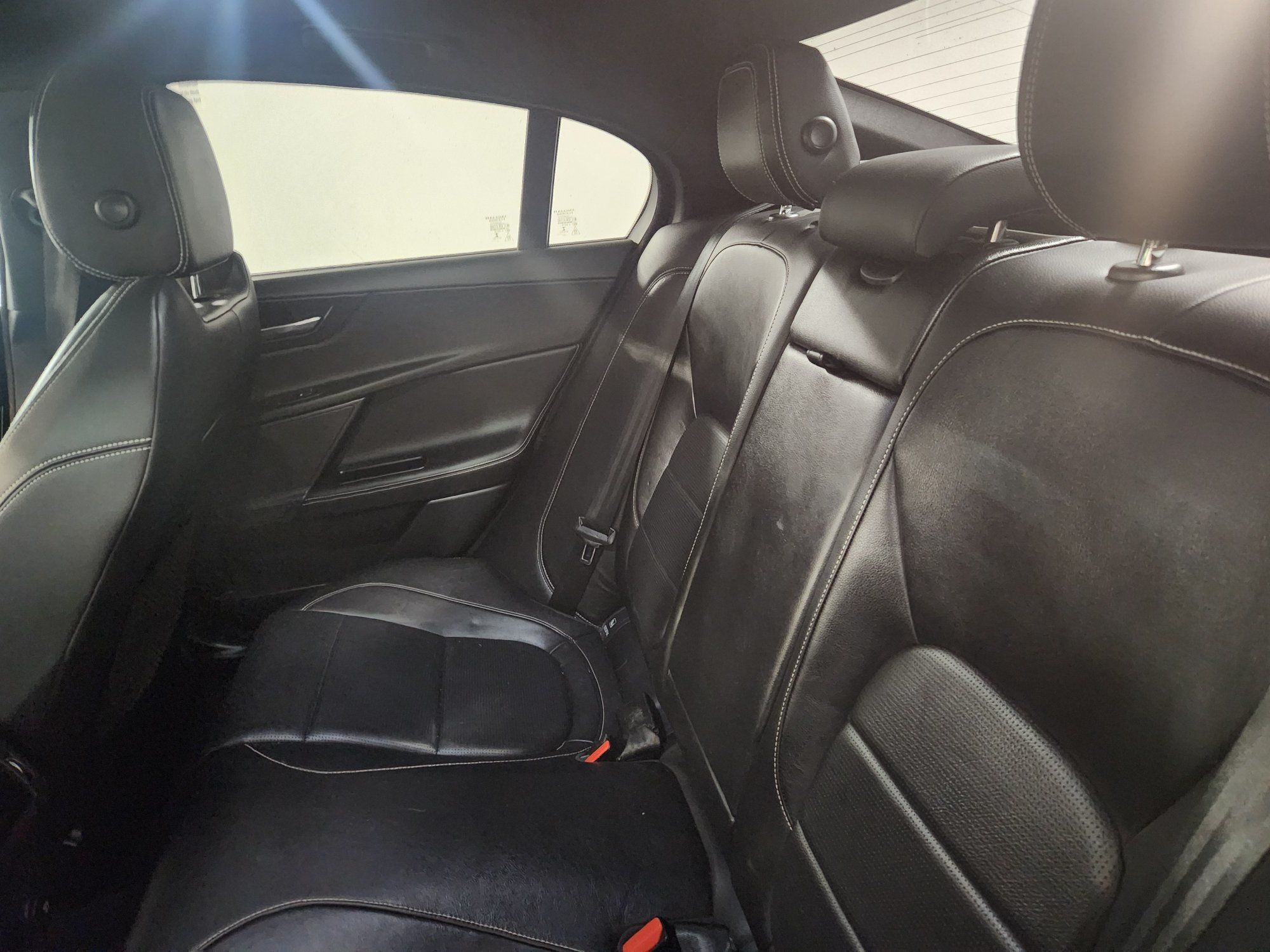 Jaguar XE  2018 à , Colombie-Britannique