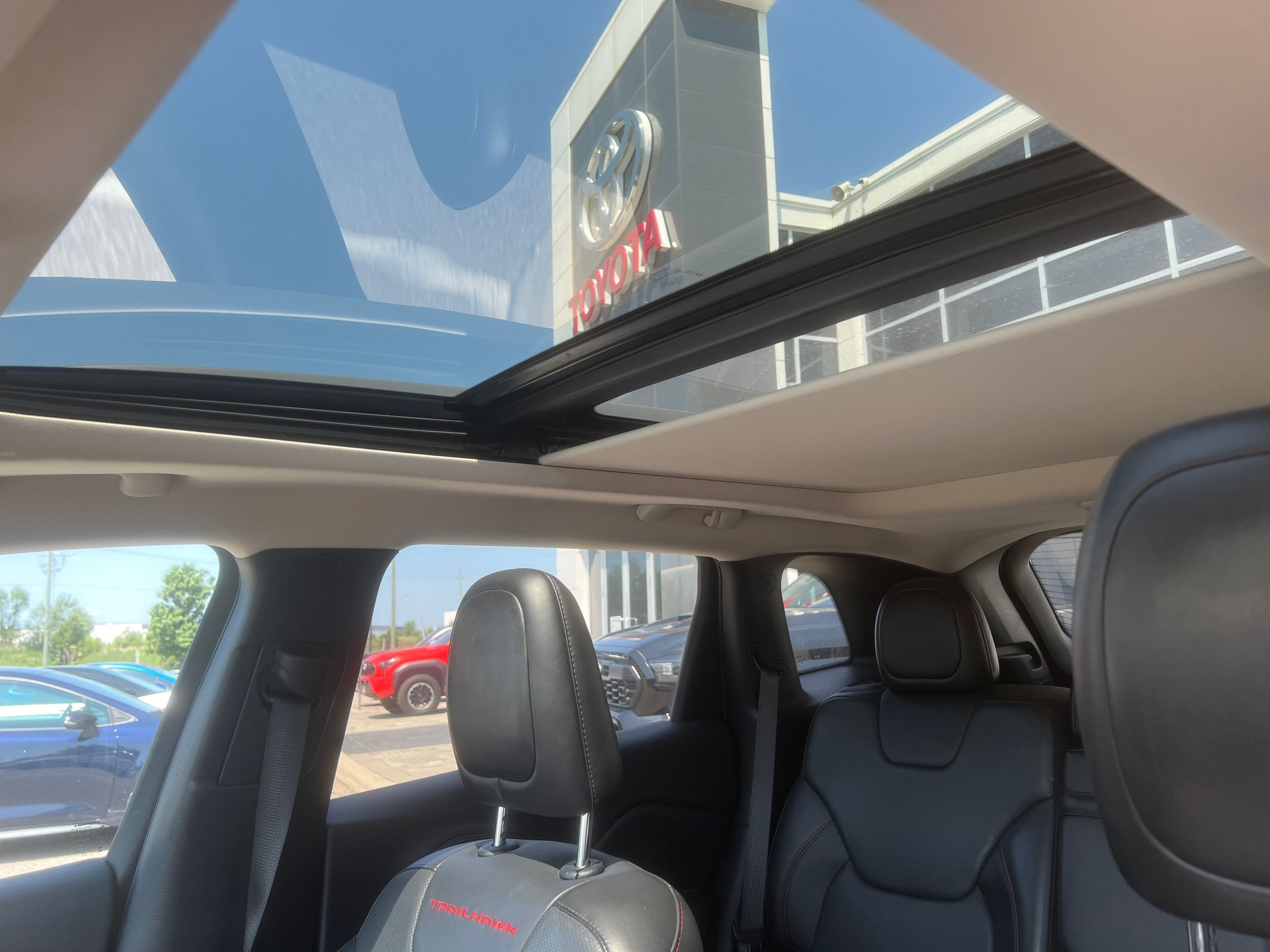 2017 Jeep Cherokee in Bolton, Ontario