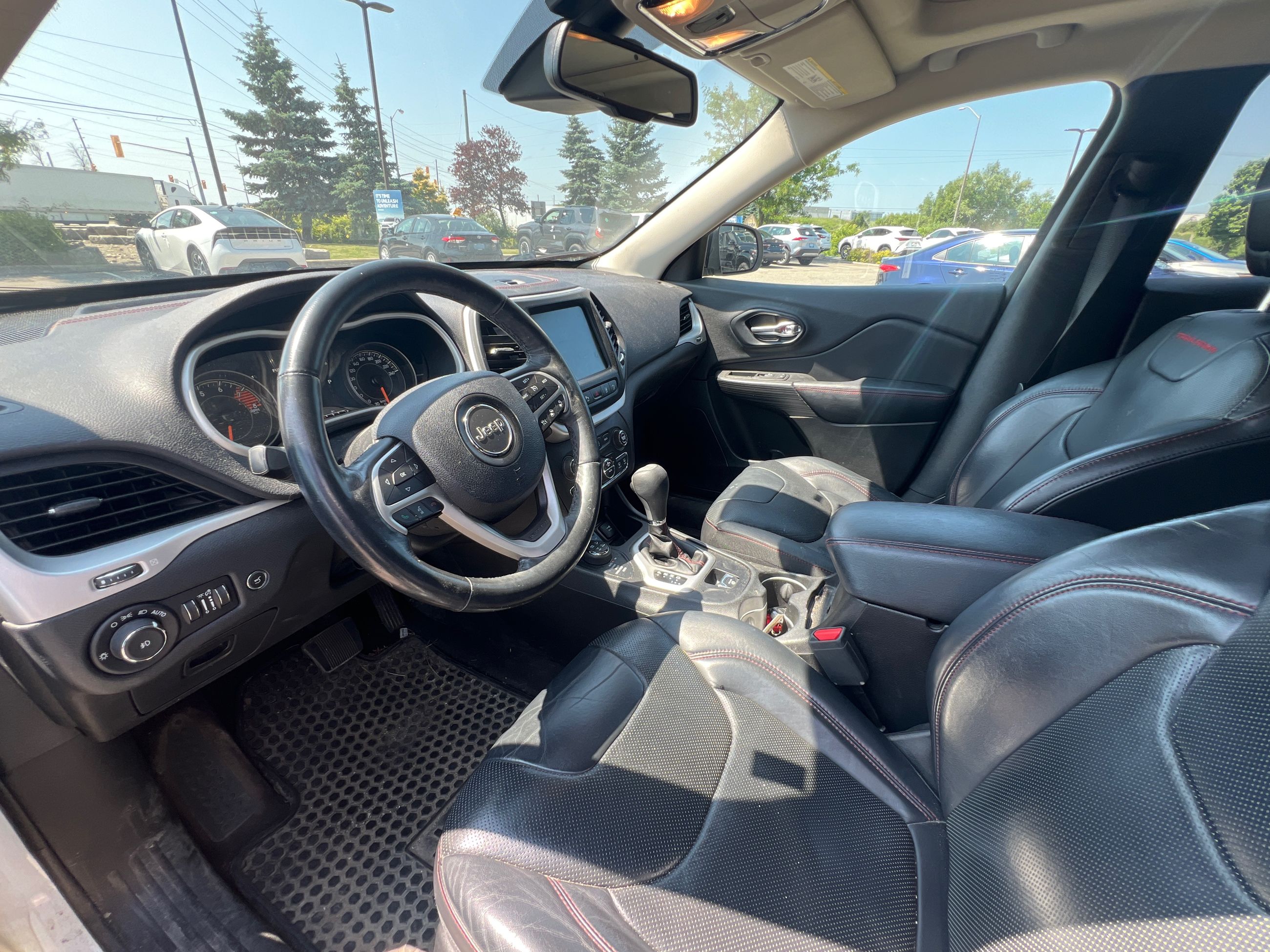 2017 Jeep Cherokee in Bolton, Ontario