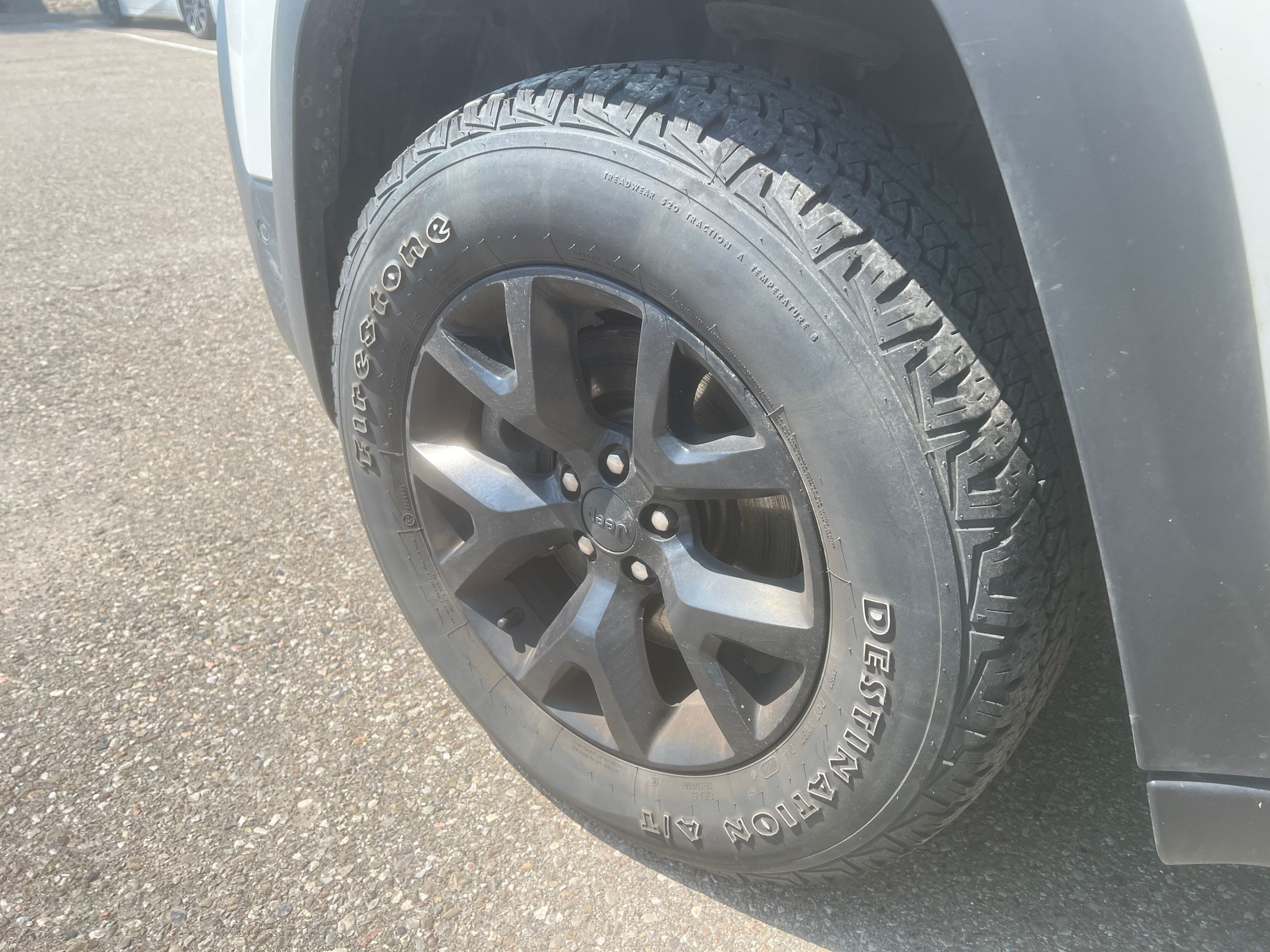 2017 Jeep Cherokee in Bolton, Ontario