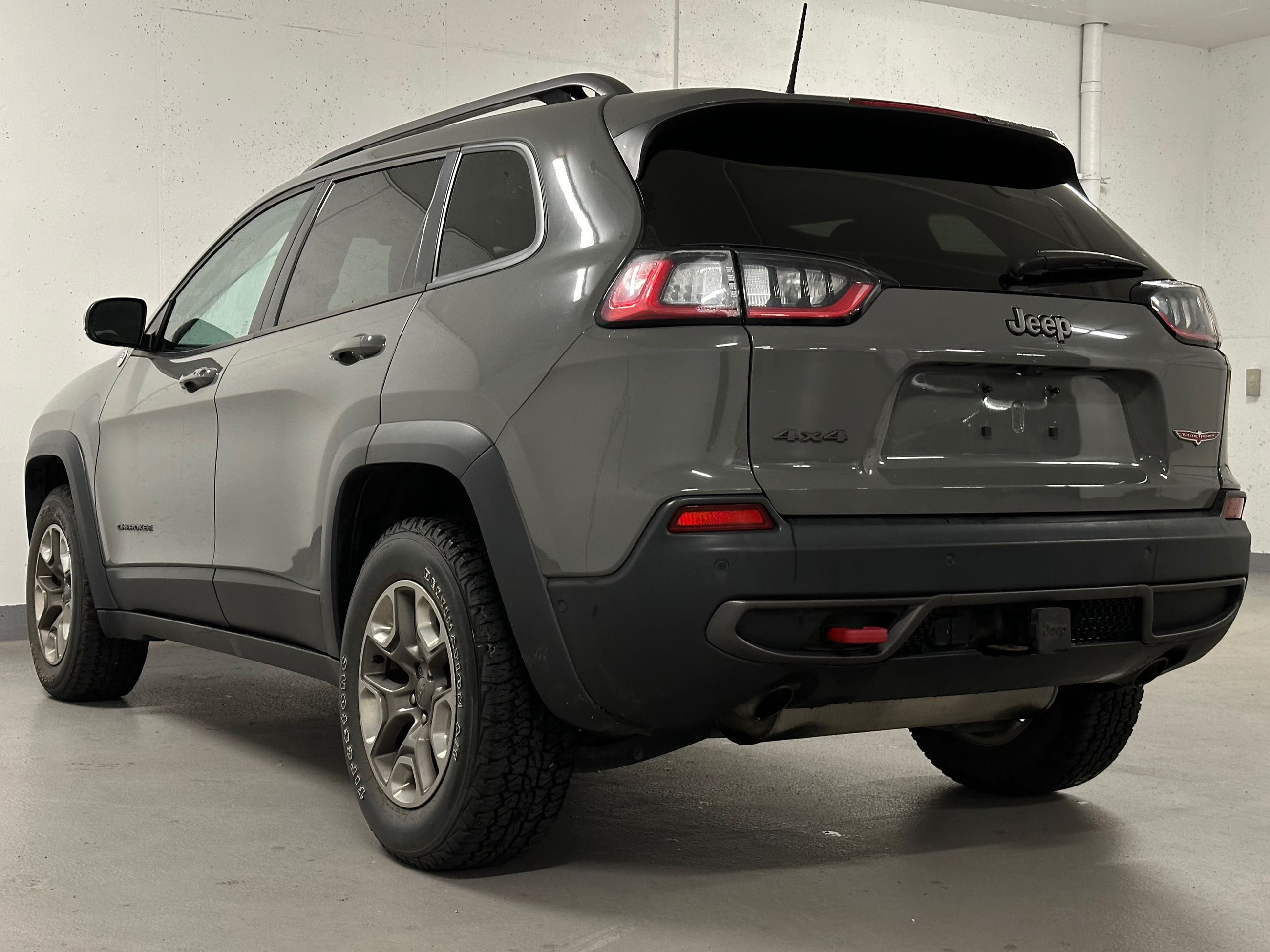 2019 Jeep Cherokee in Vancouver, British Columbia