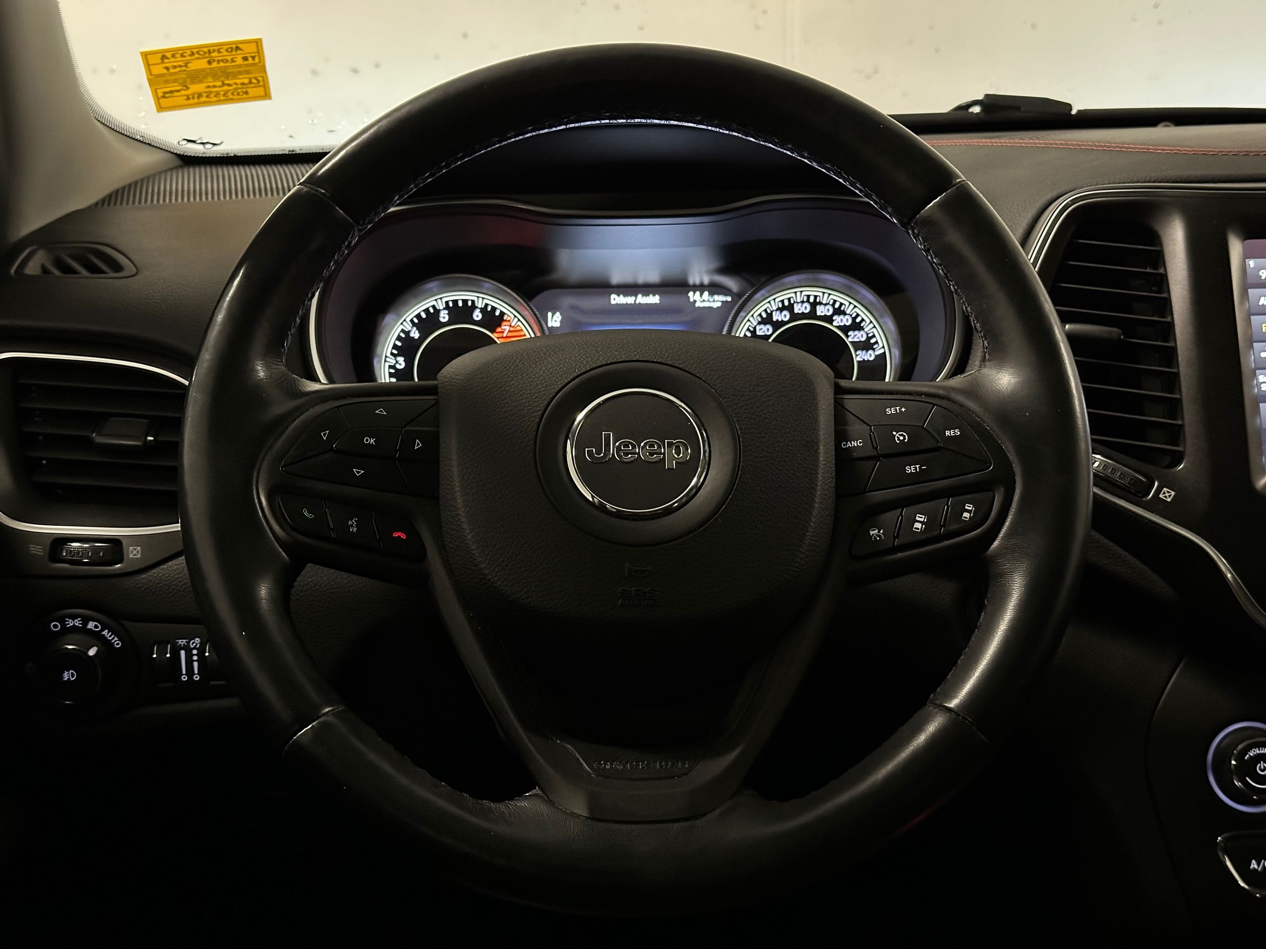2019 Jeep Cherokee in Vancouver, British Columbia