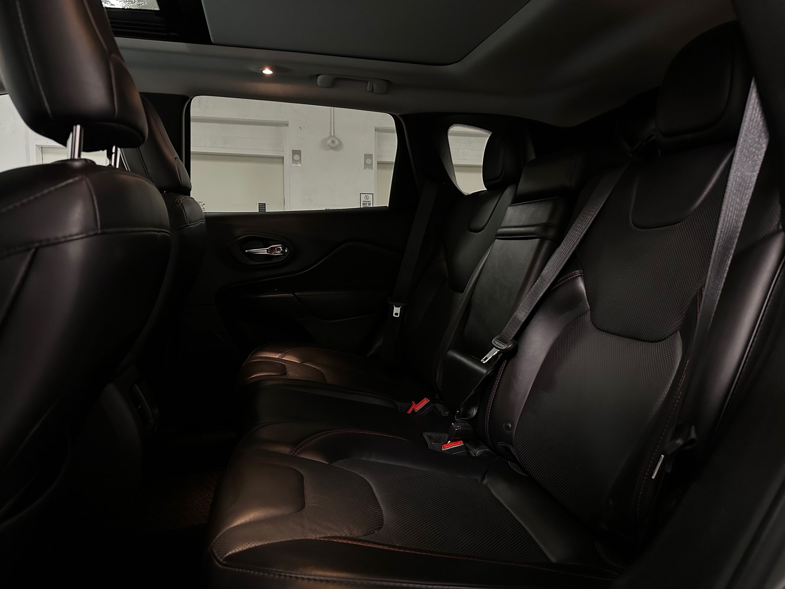 2019 Jeep Cherokee in Vancouver, British Columbia