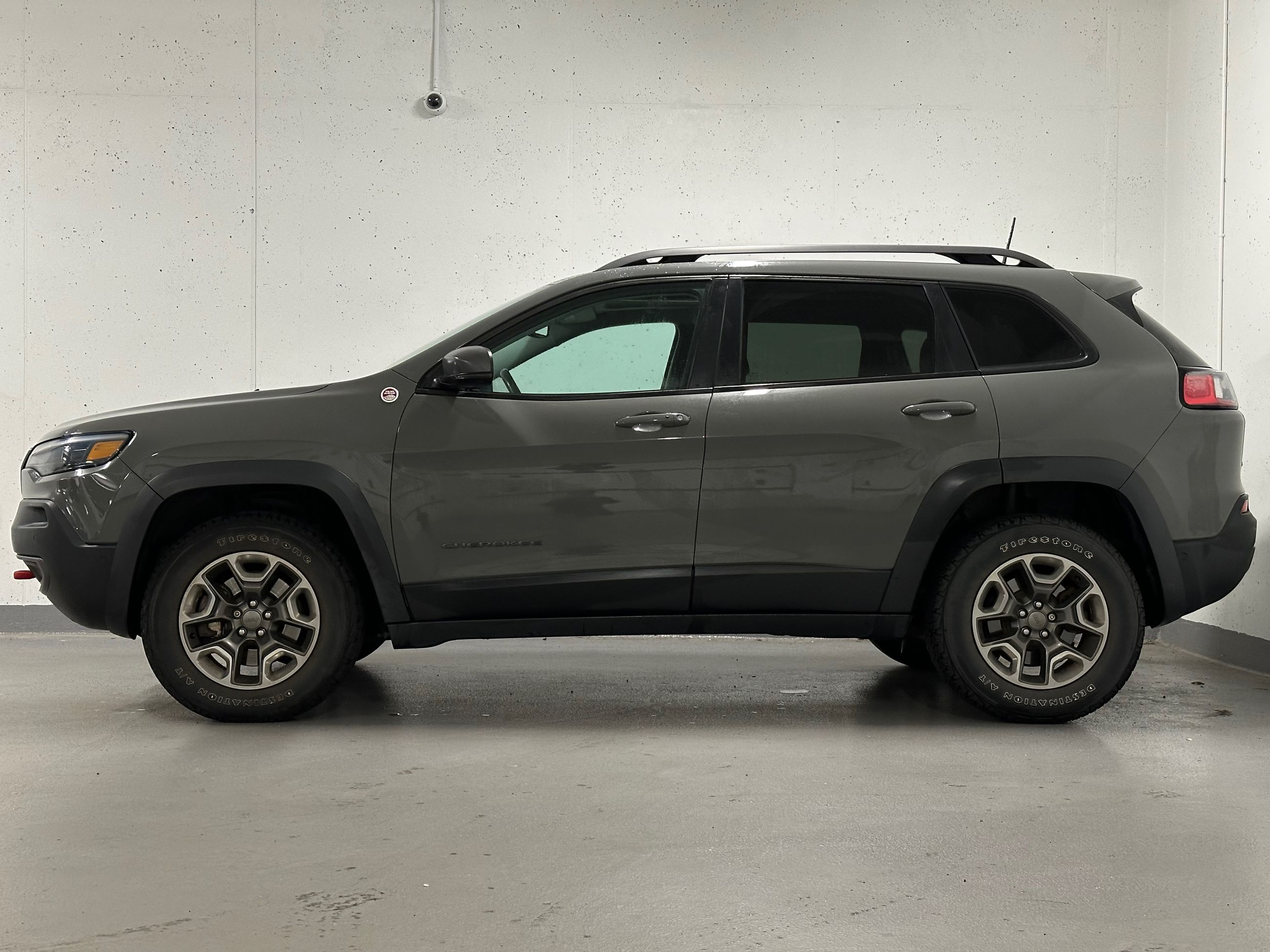 2019 Jeep Cherokee in Vancouver, British Columbia