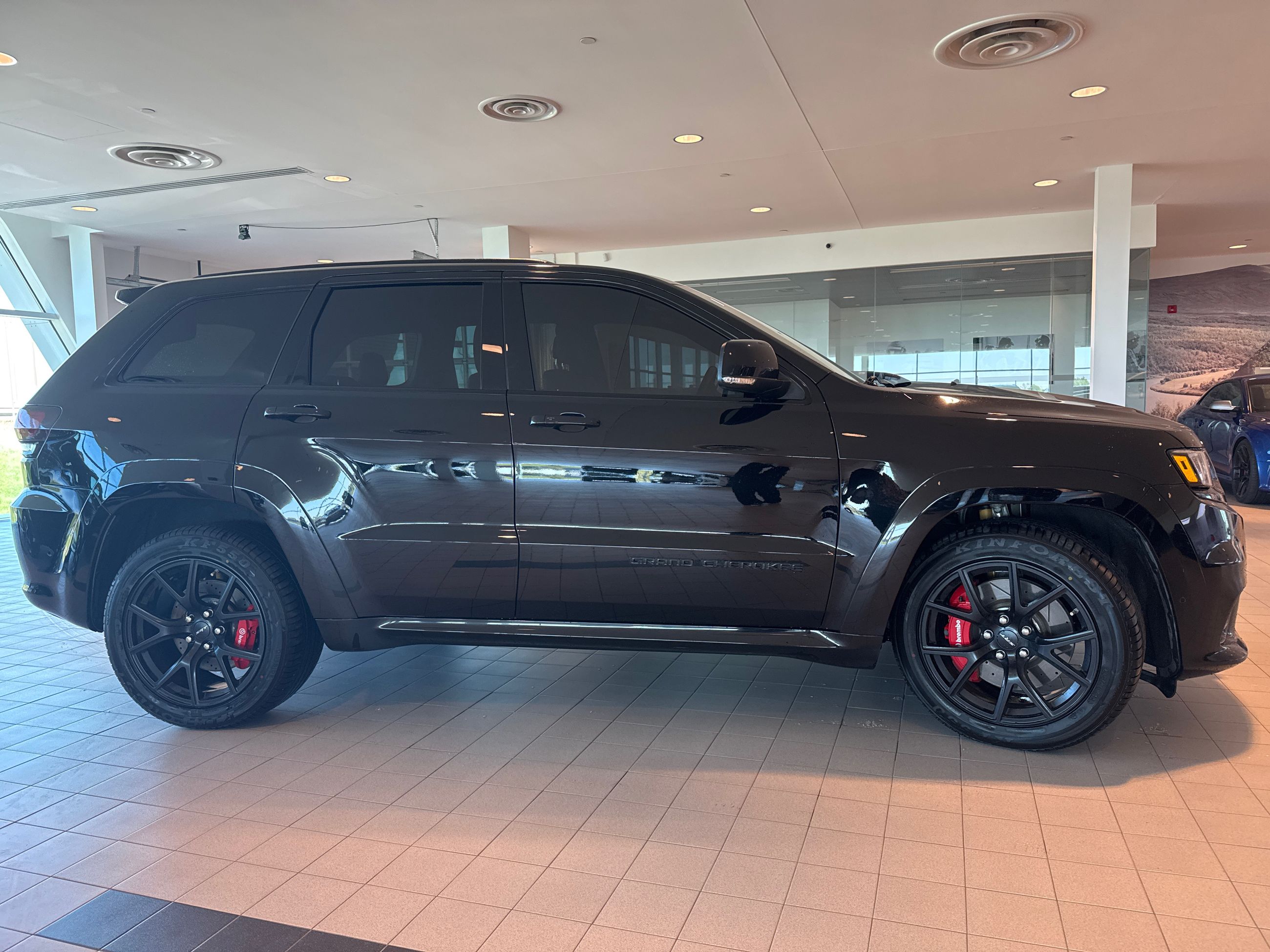 2019 Jeep Grand Cherokee 4X4 in Toronto, Ontario