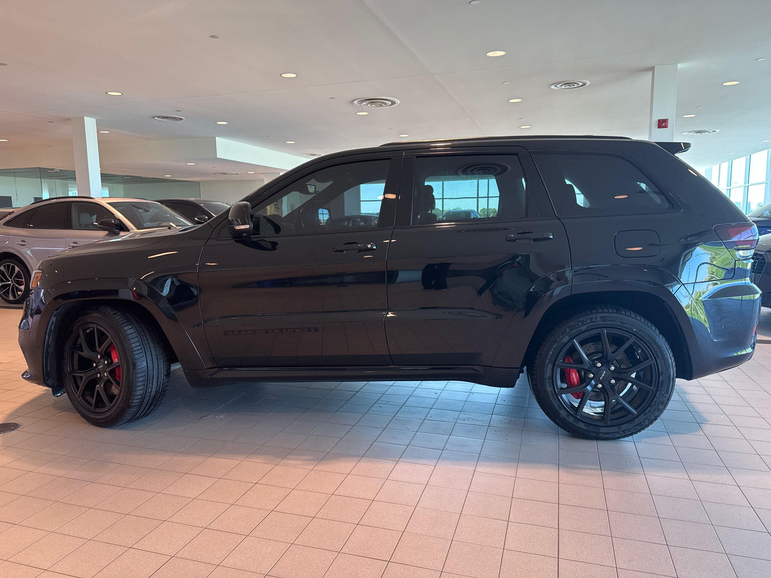 2019 Jeep Grand Cherokee 4X4 in Toronto, Ontario