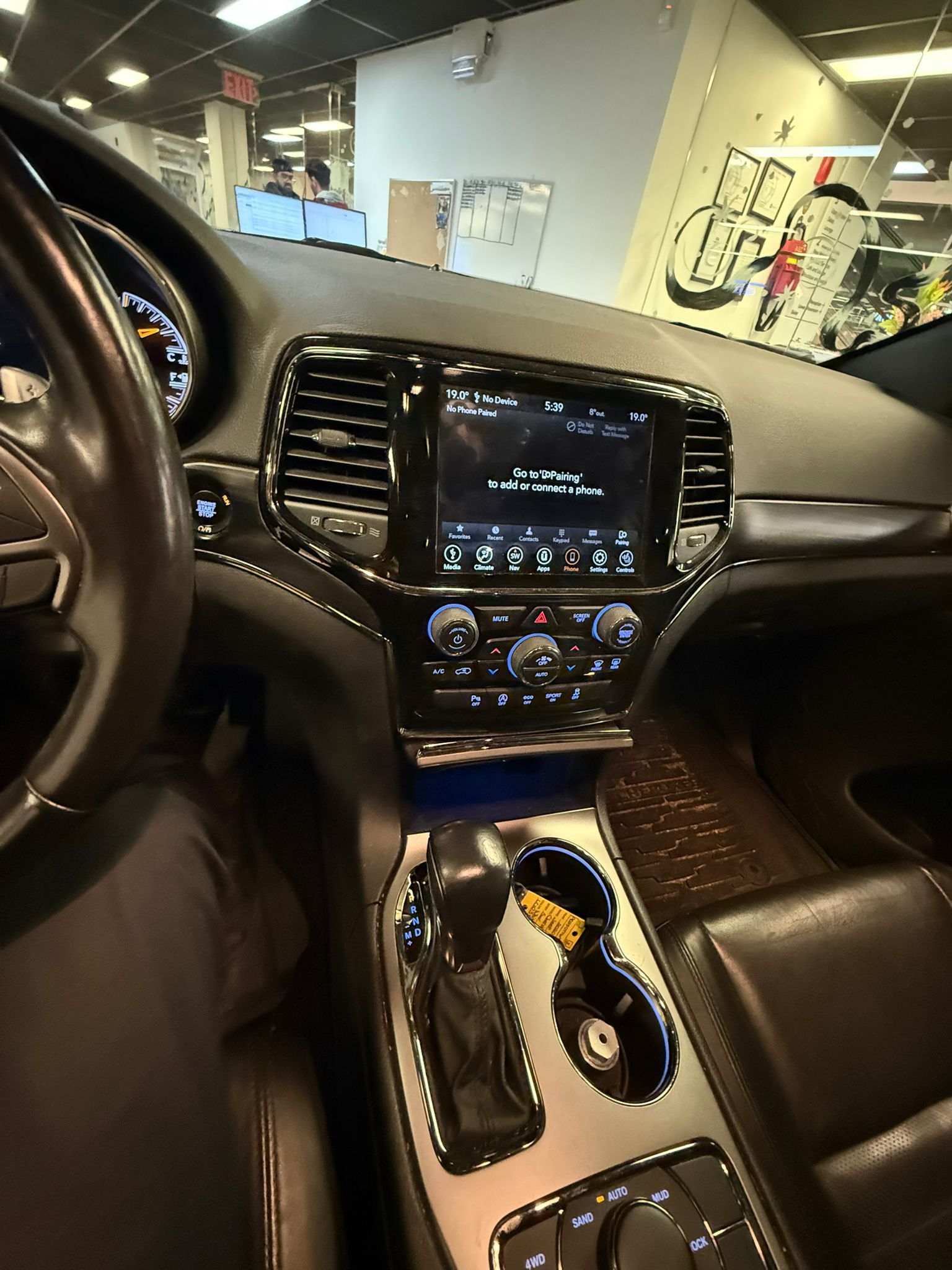 2020 Jeep Grand Cherokee 4X4 in Vancouver, British Columbia