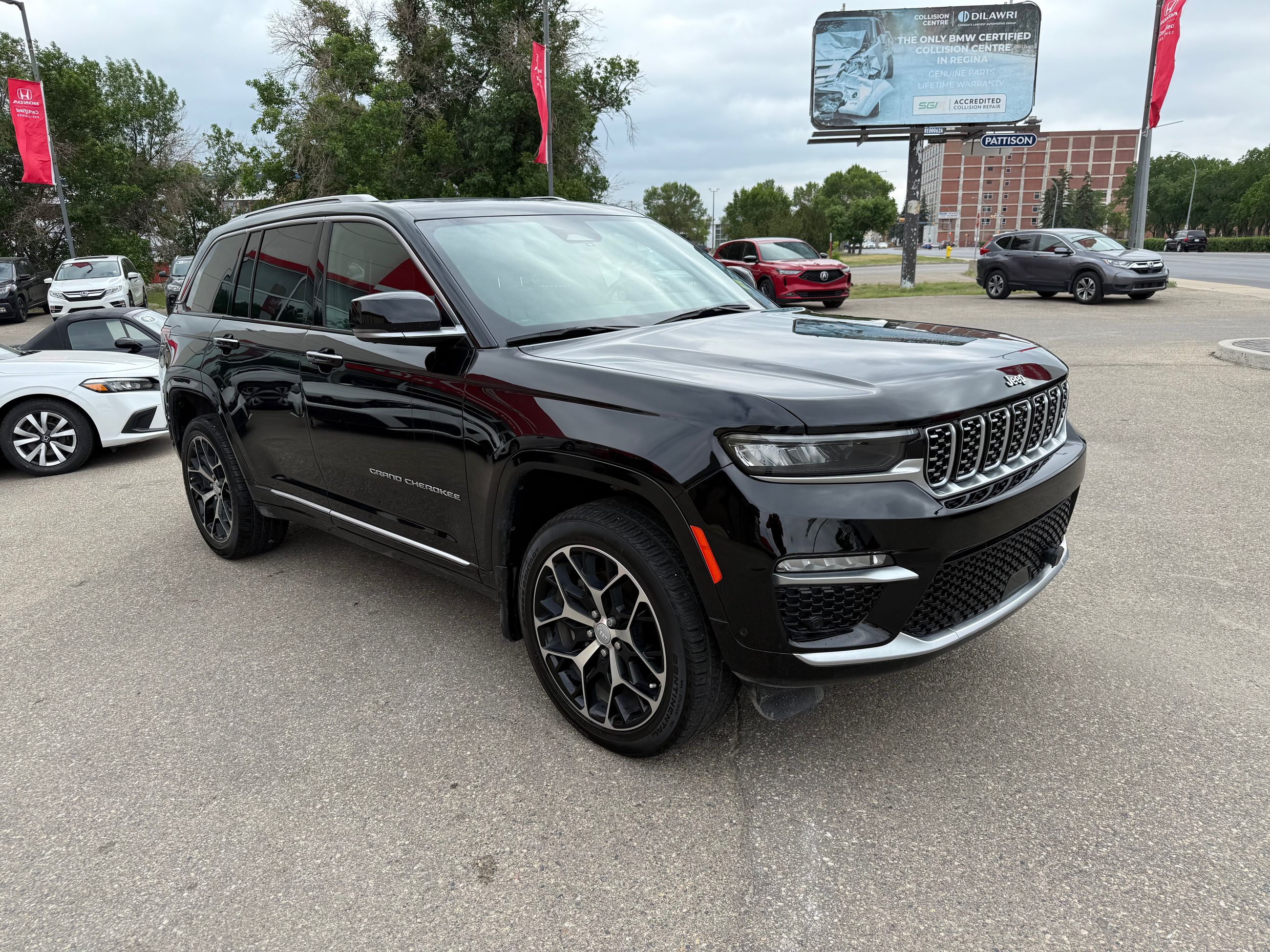 2022 Jeep Grand Cherokee 4X4 in Regina, Saskatchewan